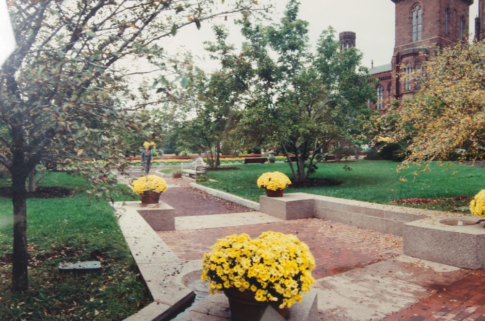 Panoramic Photographic Print "Smithsonian Castle"