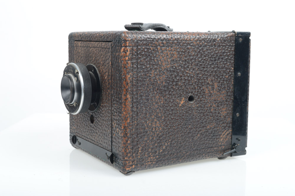 Antique Hess-Ives Hicro (Color) Camera