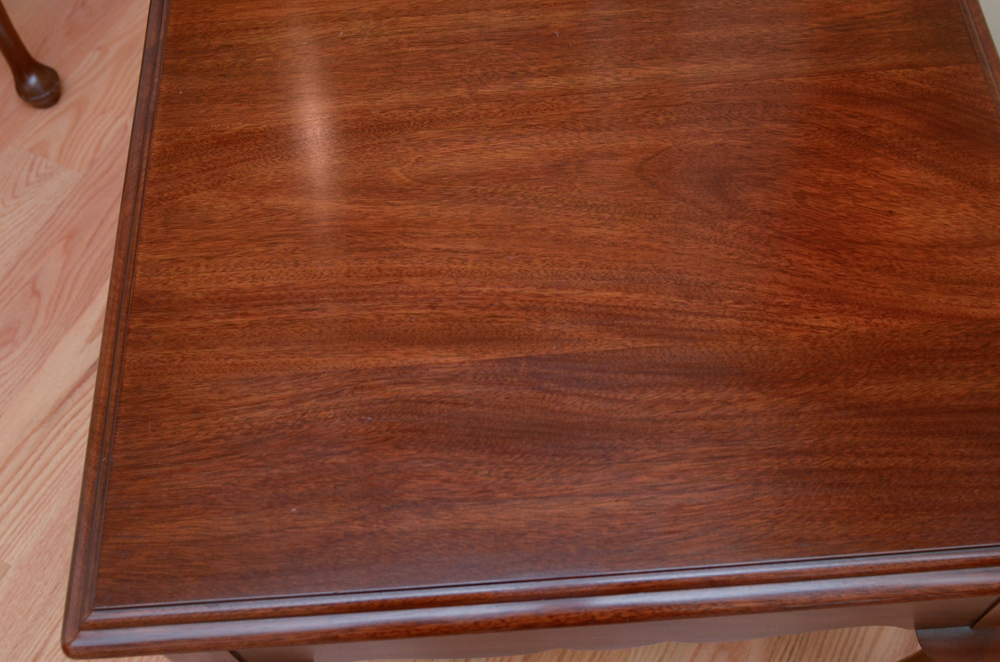 Henkel-Harris Queen Anne Style Mahogany Nightstands