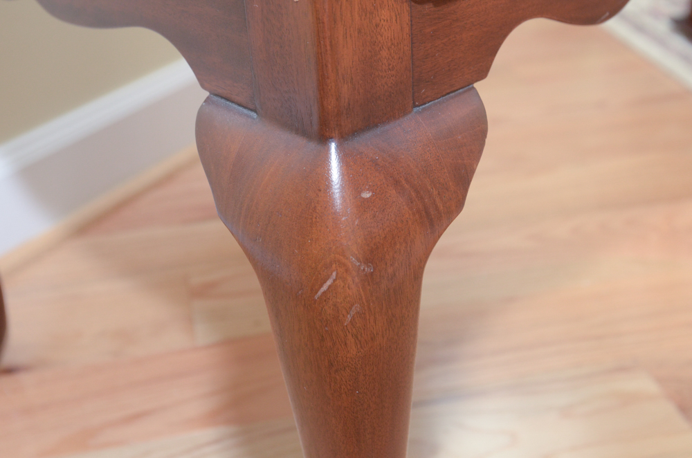 Henkel-Harris Queen Anne Style Mahogany Nightstands