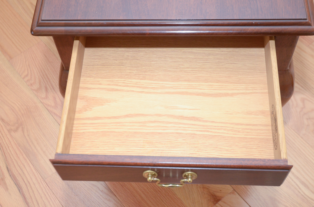 Henkel-Harris Queen Anne Style Mahogany Nightstands