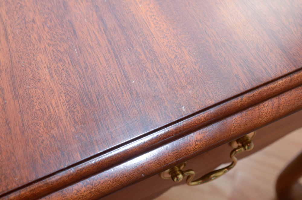 Henkel-Harris Queen Anne Style Mahogany Nightstands