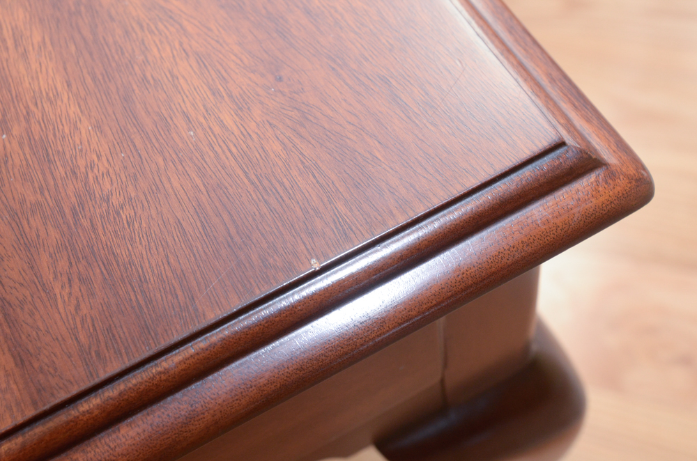 Henkel-Harris Queen Anne Style Mahogany Nightstands