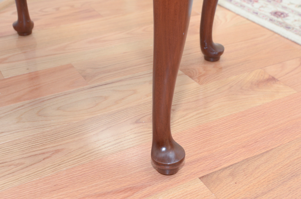 Henkel-Harris Queen Anne Style Mahogany Nightstands