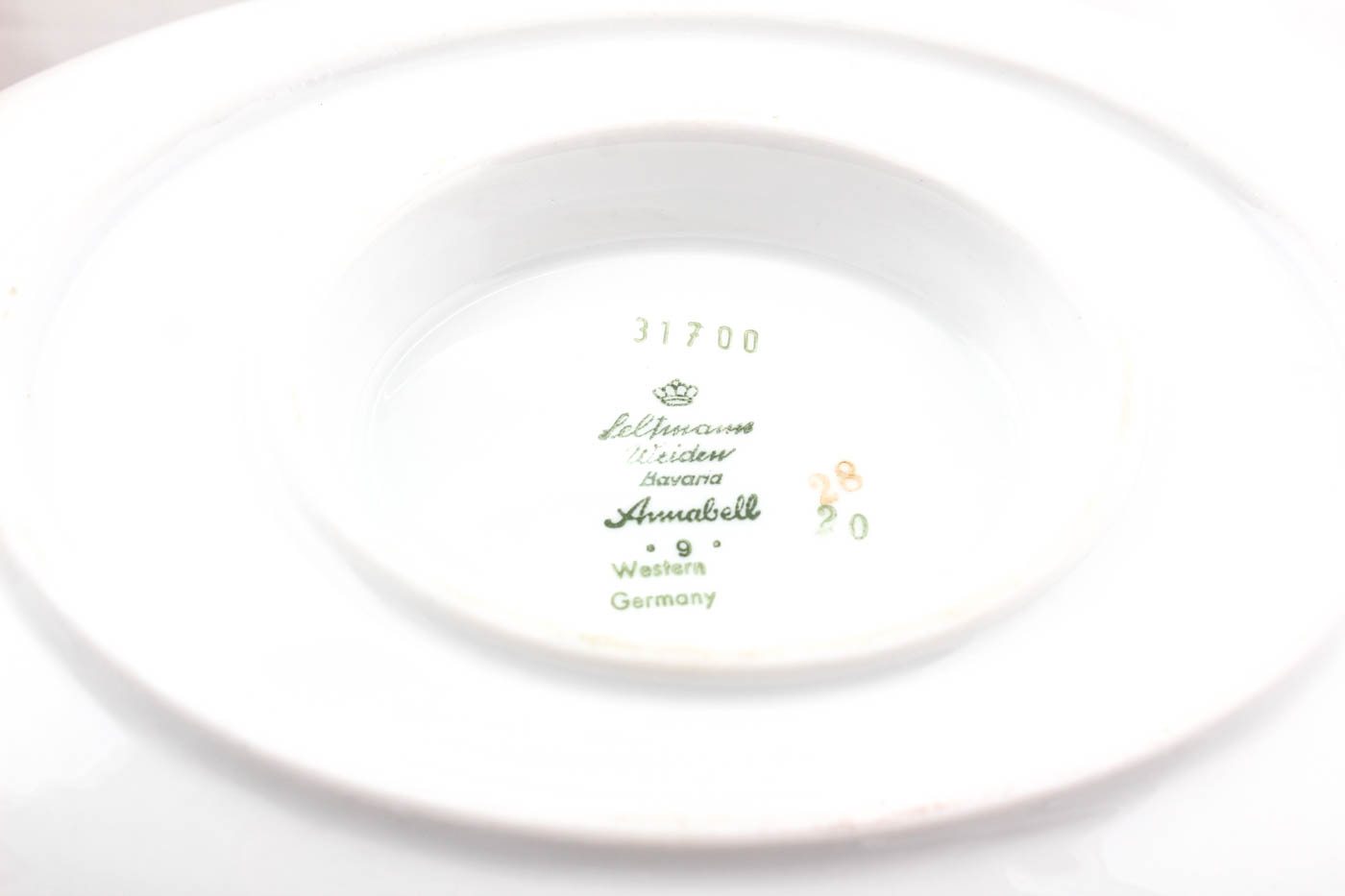 Set of Wedgwood Gold Florentine China and Waterford Templemore