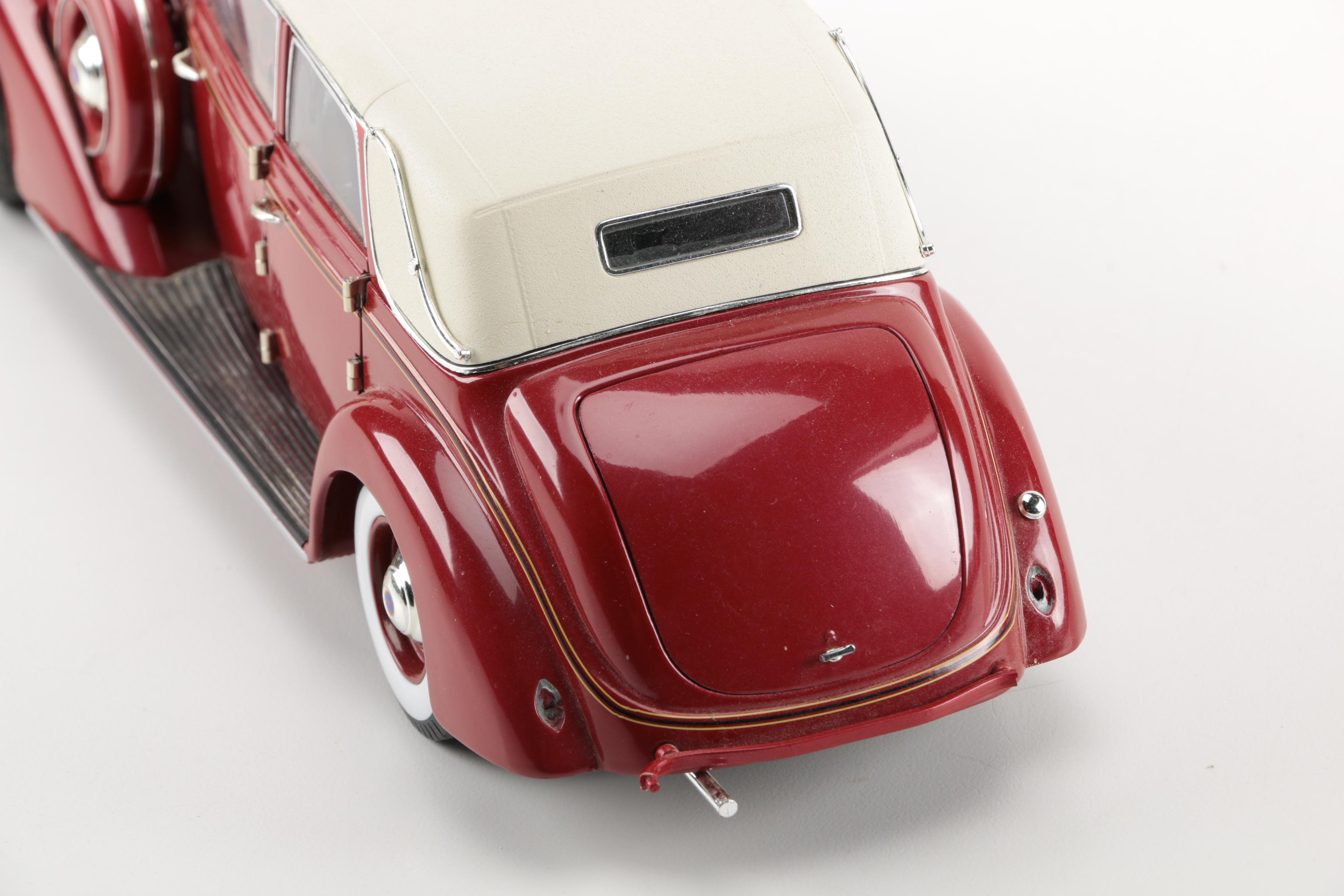 1:18 Scale Die-Cast Replica Classic Lincoln Cars