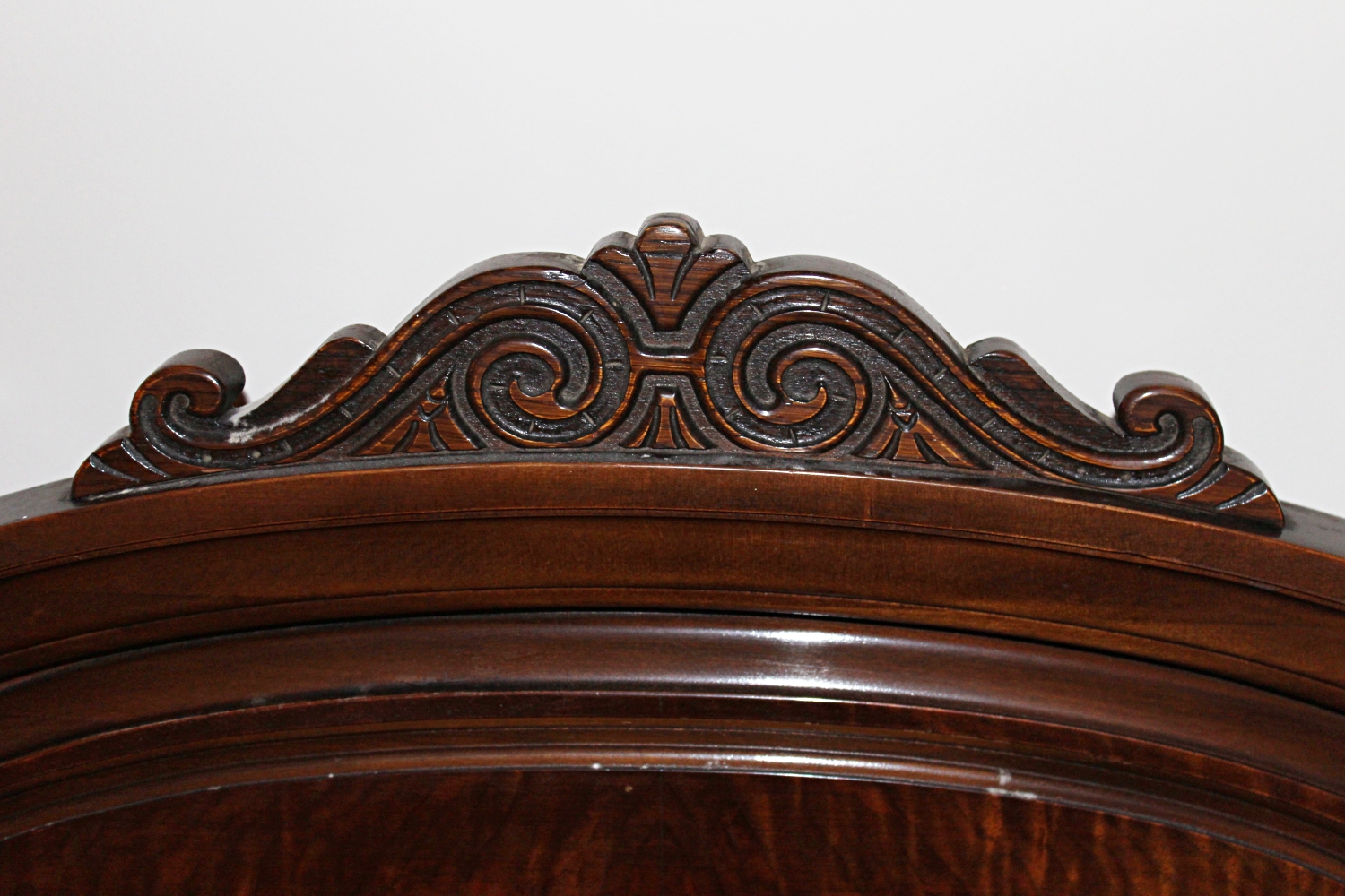 Antique Victorian Carved  Maple Twin Bed