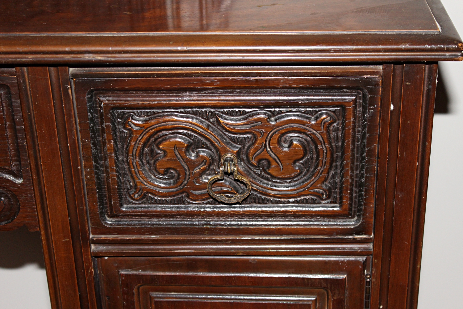 Antique Victorian Carved Vanity Desk