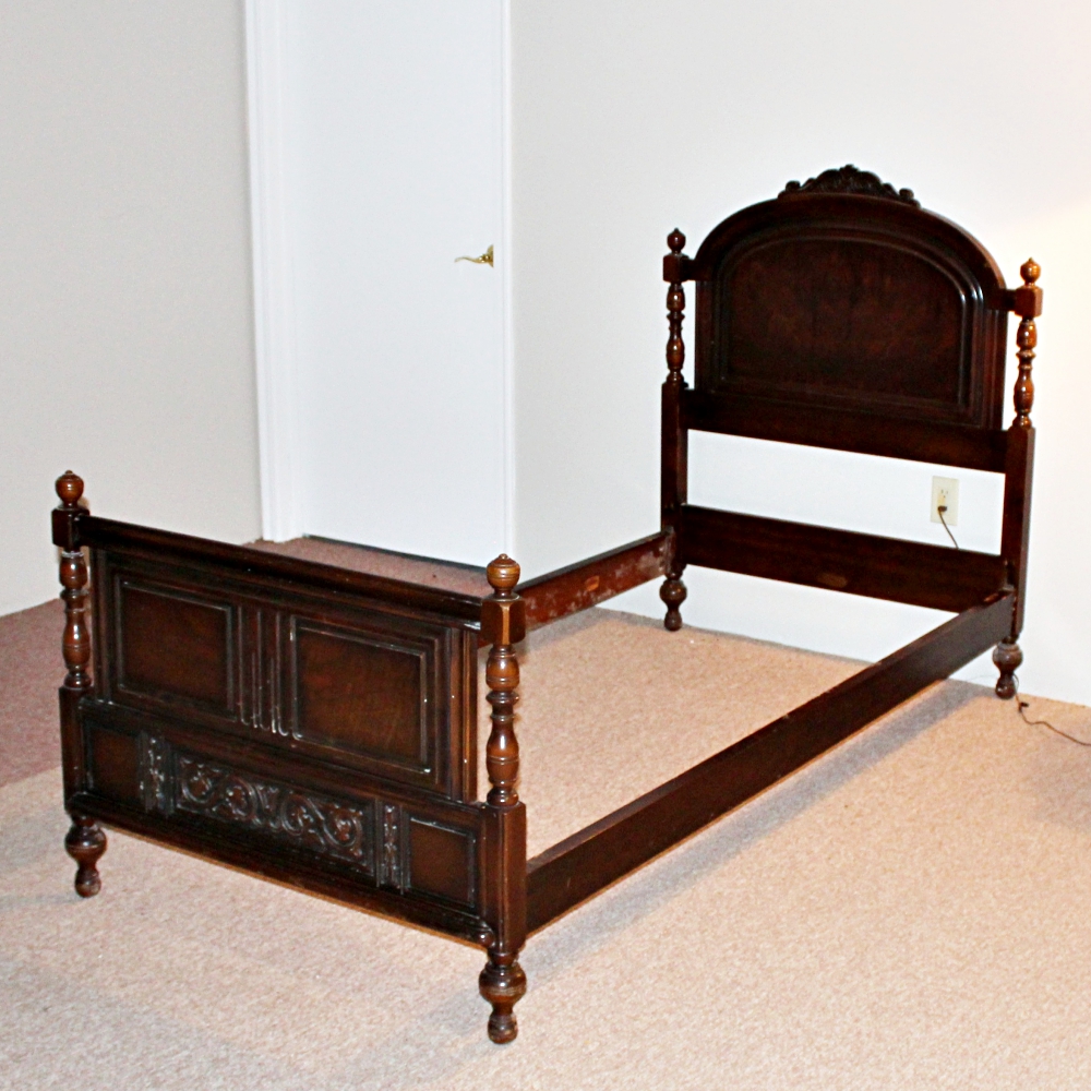Antique Victorian Carved Twin Bed
