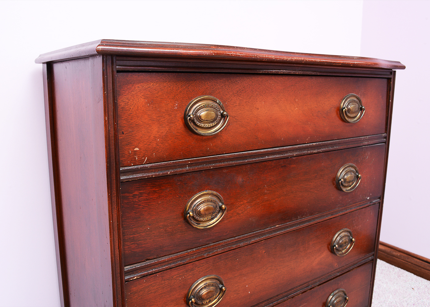 Vintage Federal Style Mahogany Chest of Drawers