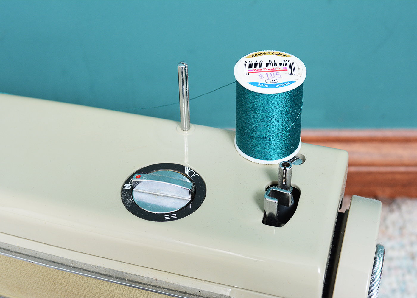 Vintage Sears-Kenmore Model 5186 Sewing Machine