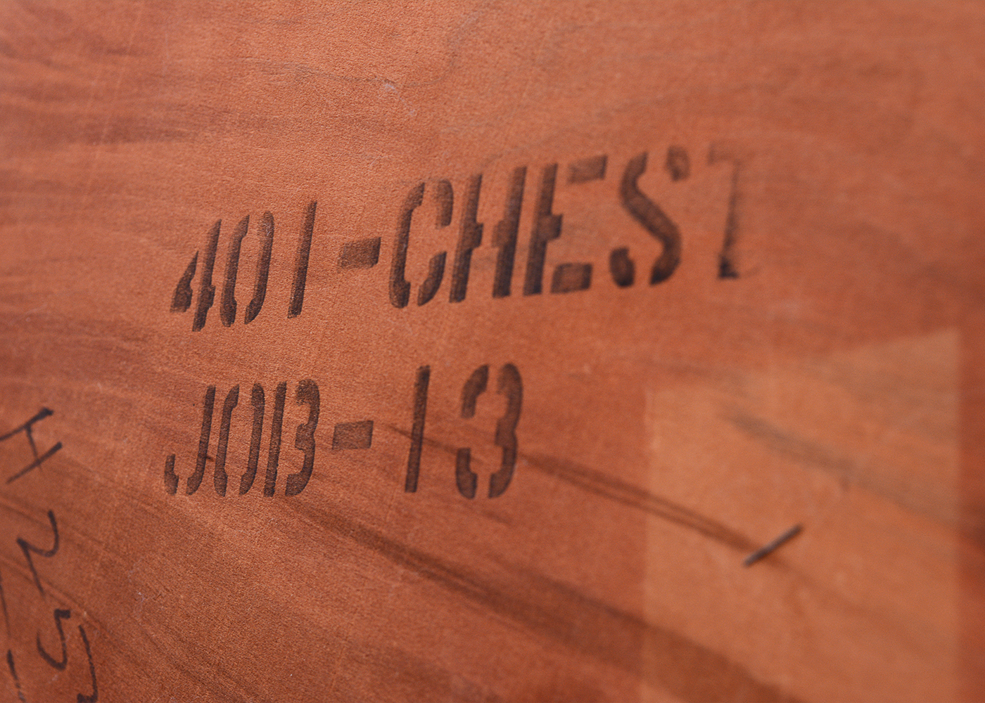 Vintage Federal Style Mahogany Chest of Drawers