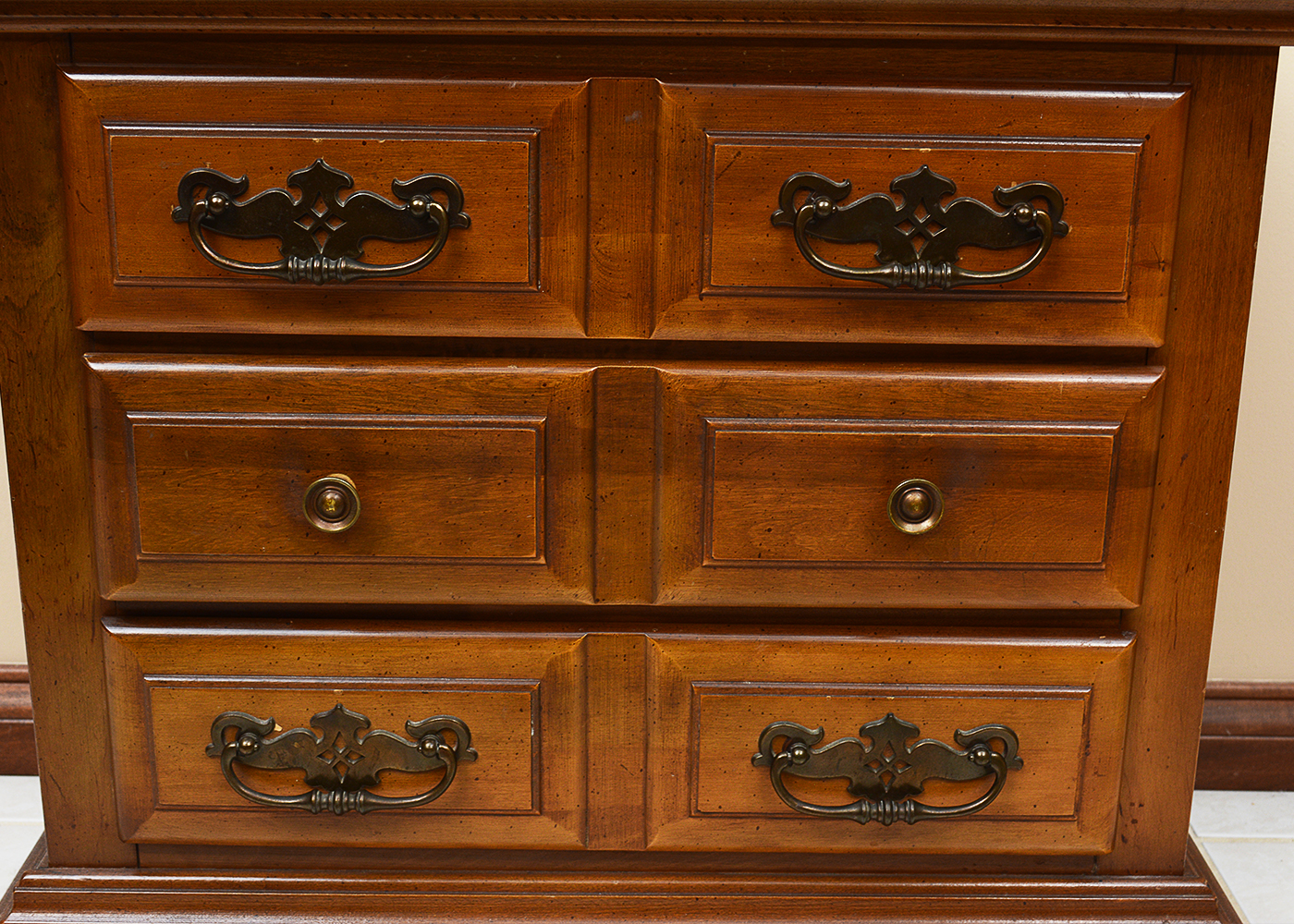 Vintage Chippendale Style Nightstand