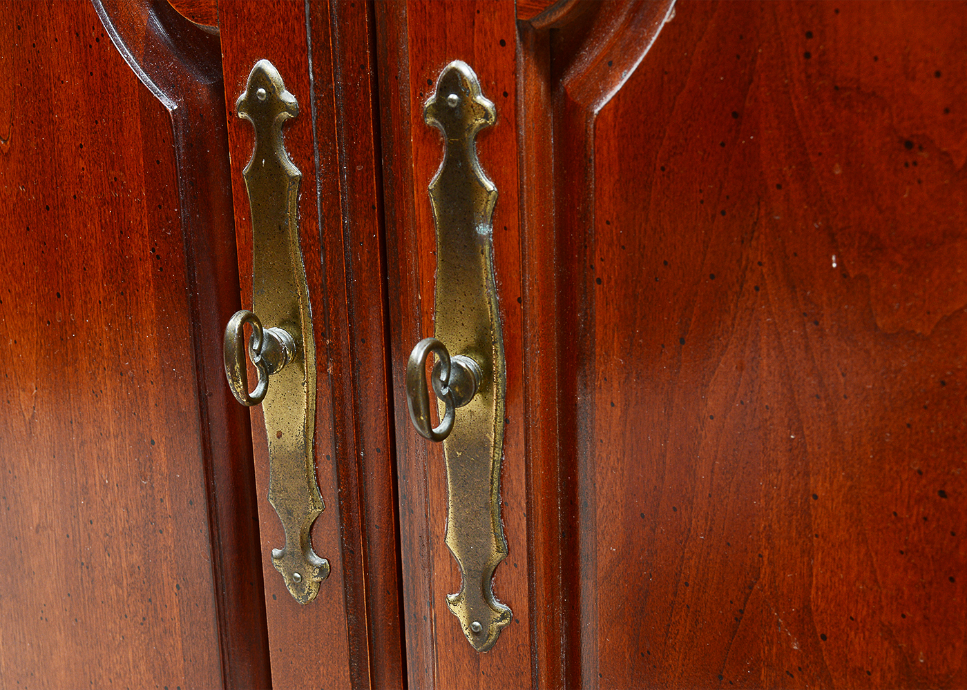 Flip Top Cherry Server Cabinet by American Drew