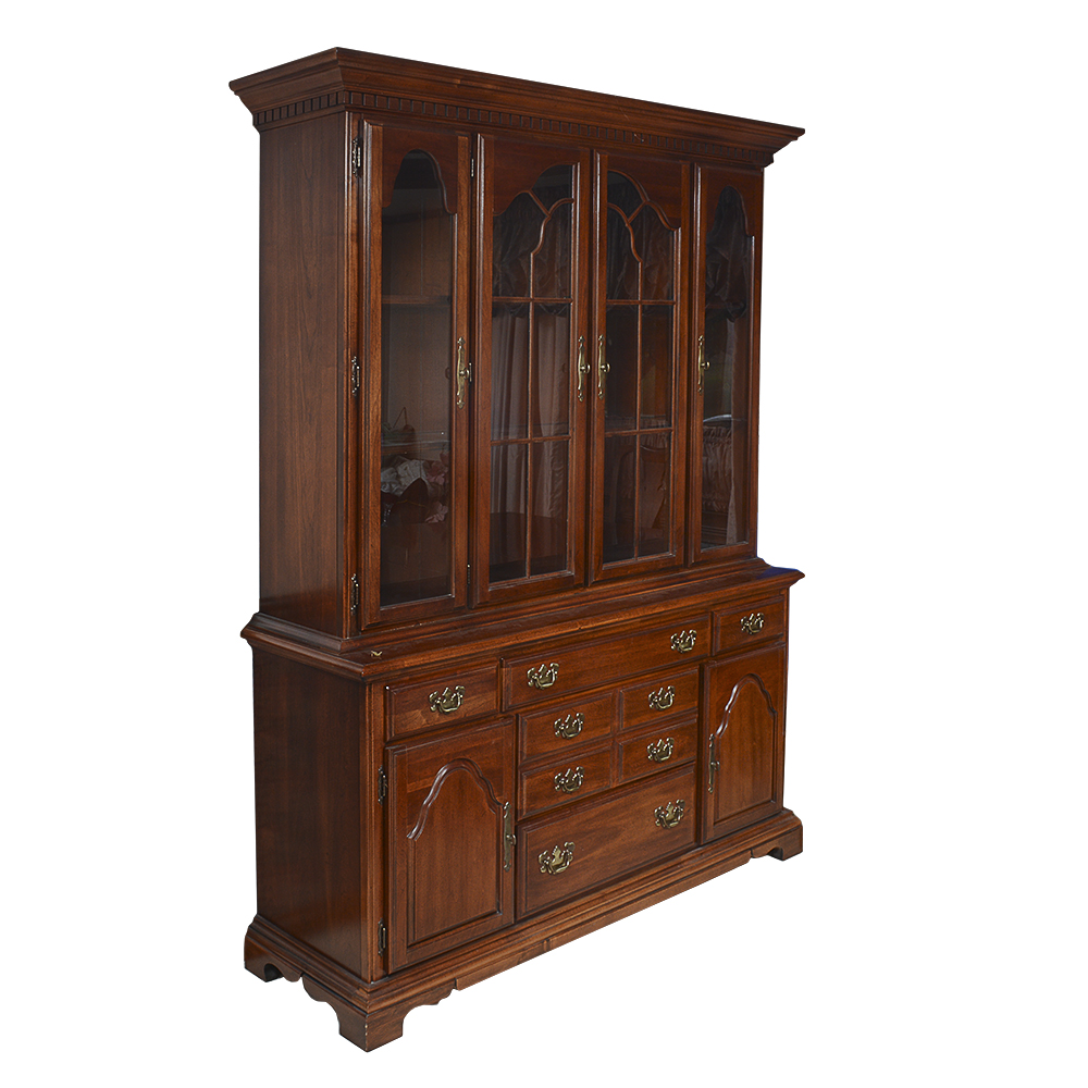 Chippendale Style Cherry China Cabinet by American Drew