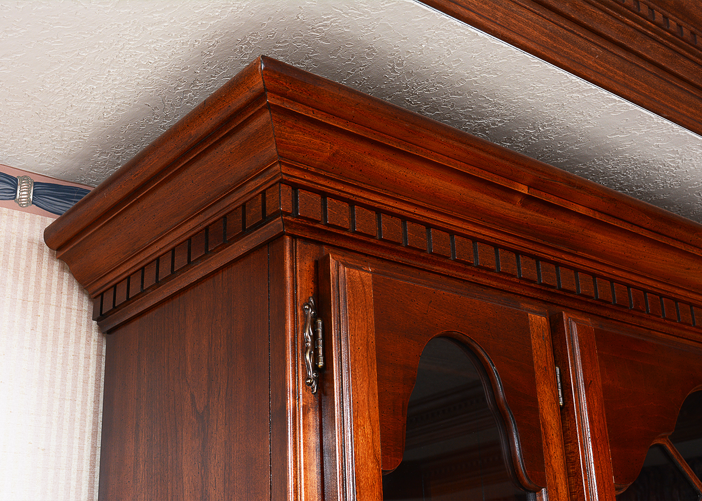 Chippendale Style Cherry China Cabinet by American Drew