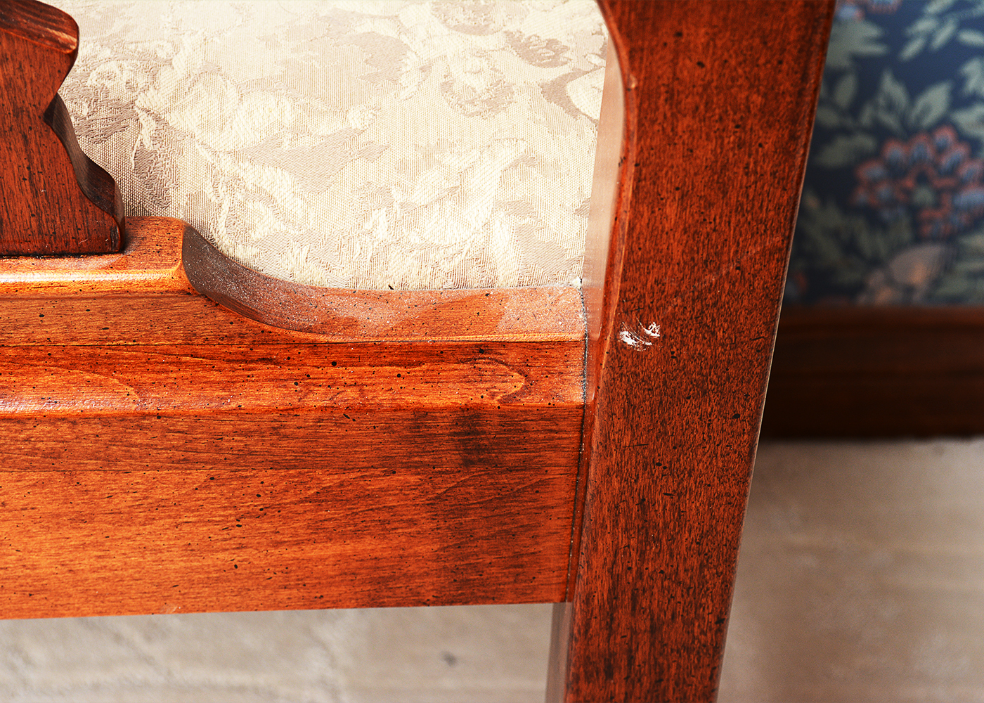 Queen Anne Style Dining Collection by American Drew