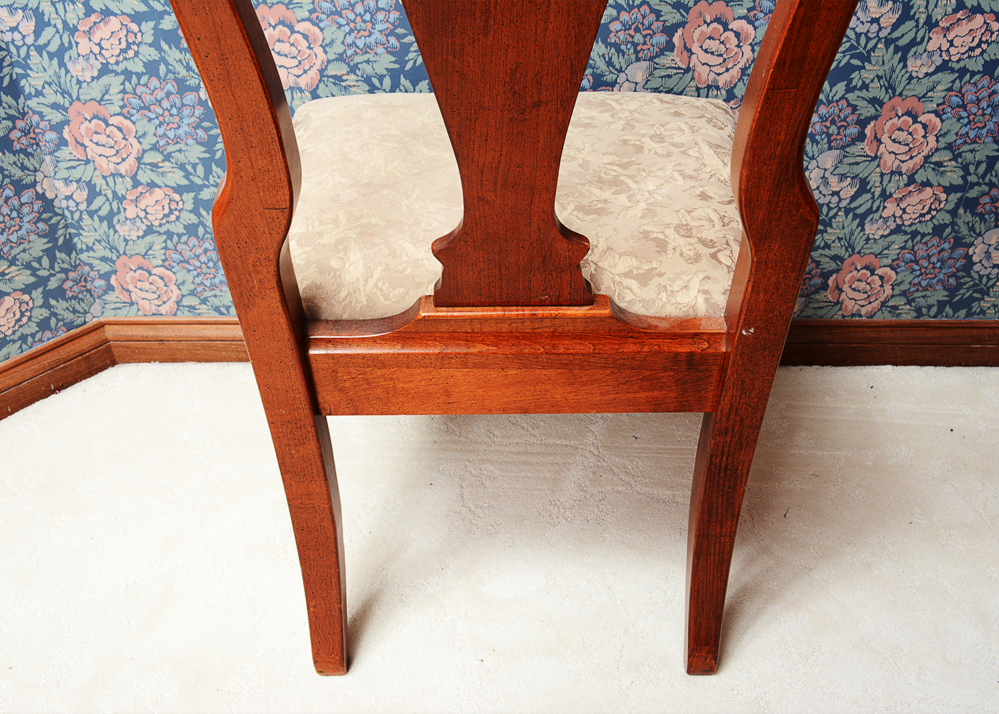 Queen Anne Style Dining Collection by American Drew