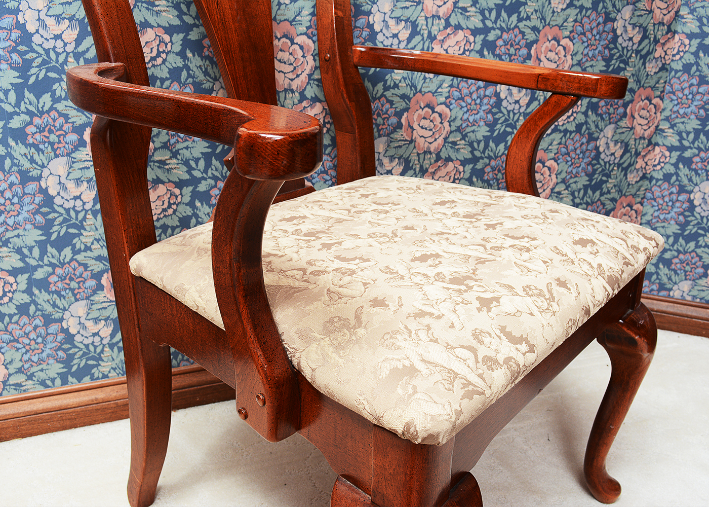 Queen Anne Style Dining Collection by American Drew