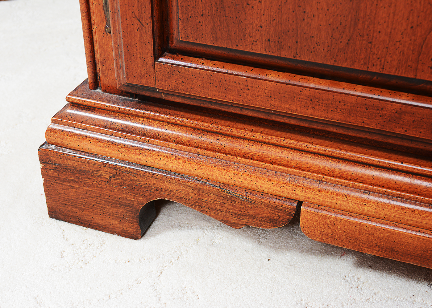 Chippendale Style Cherry China Cabinet by American Drew