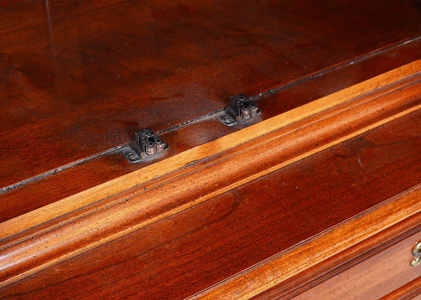 Chippendale Style Cherry China Cabinet by American Drew