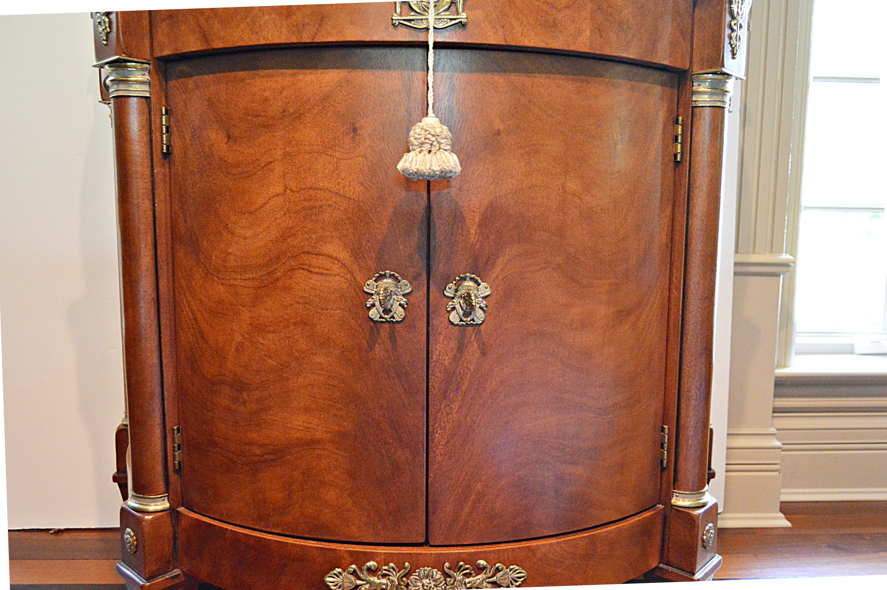 Henredon Regency Style Demilune Sideboard Cabinet with Marble Top