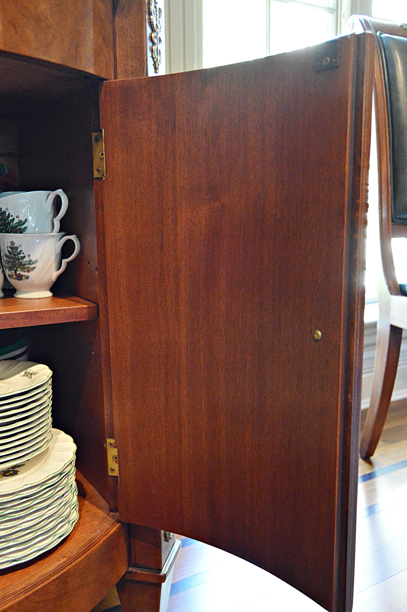 Henredon Regency Style Demilune Sideboard Cabinet with Marble Top
