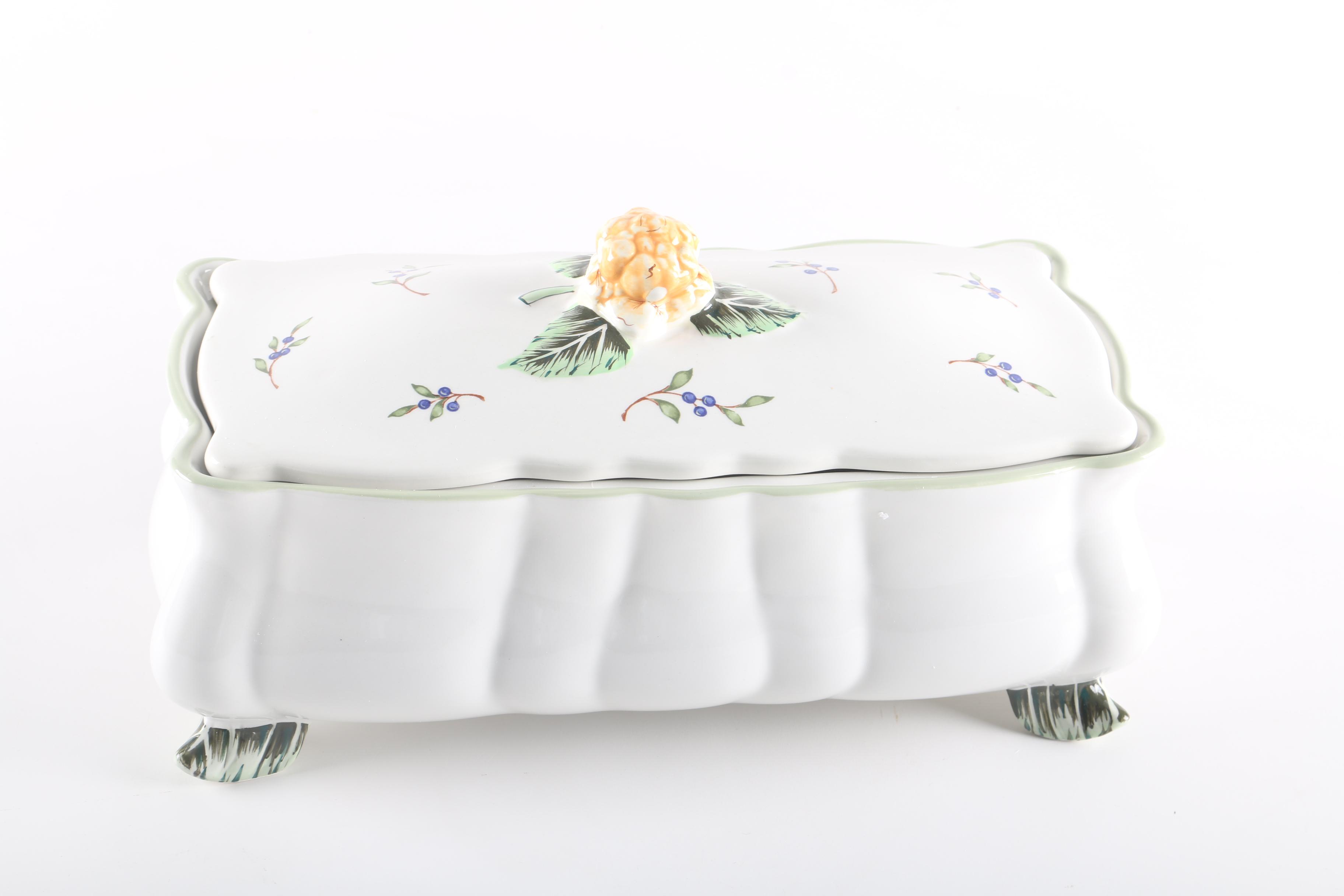 "Vintage Garden" by Princess House Centerpiece with Floral Arranger and Lid