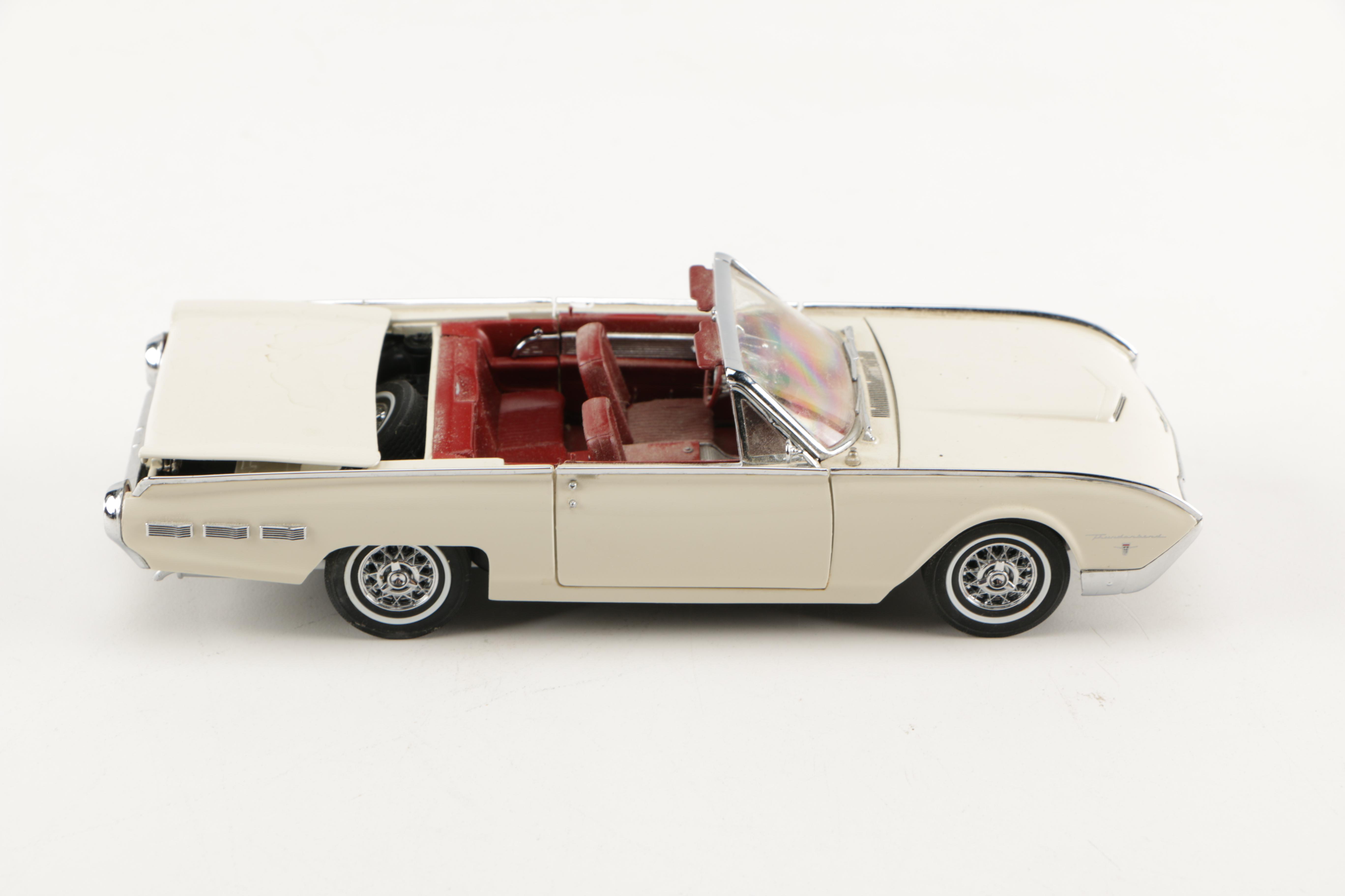 1:18 Scale Die-Cast Classic Ford Replica Cars