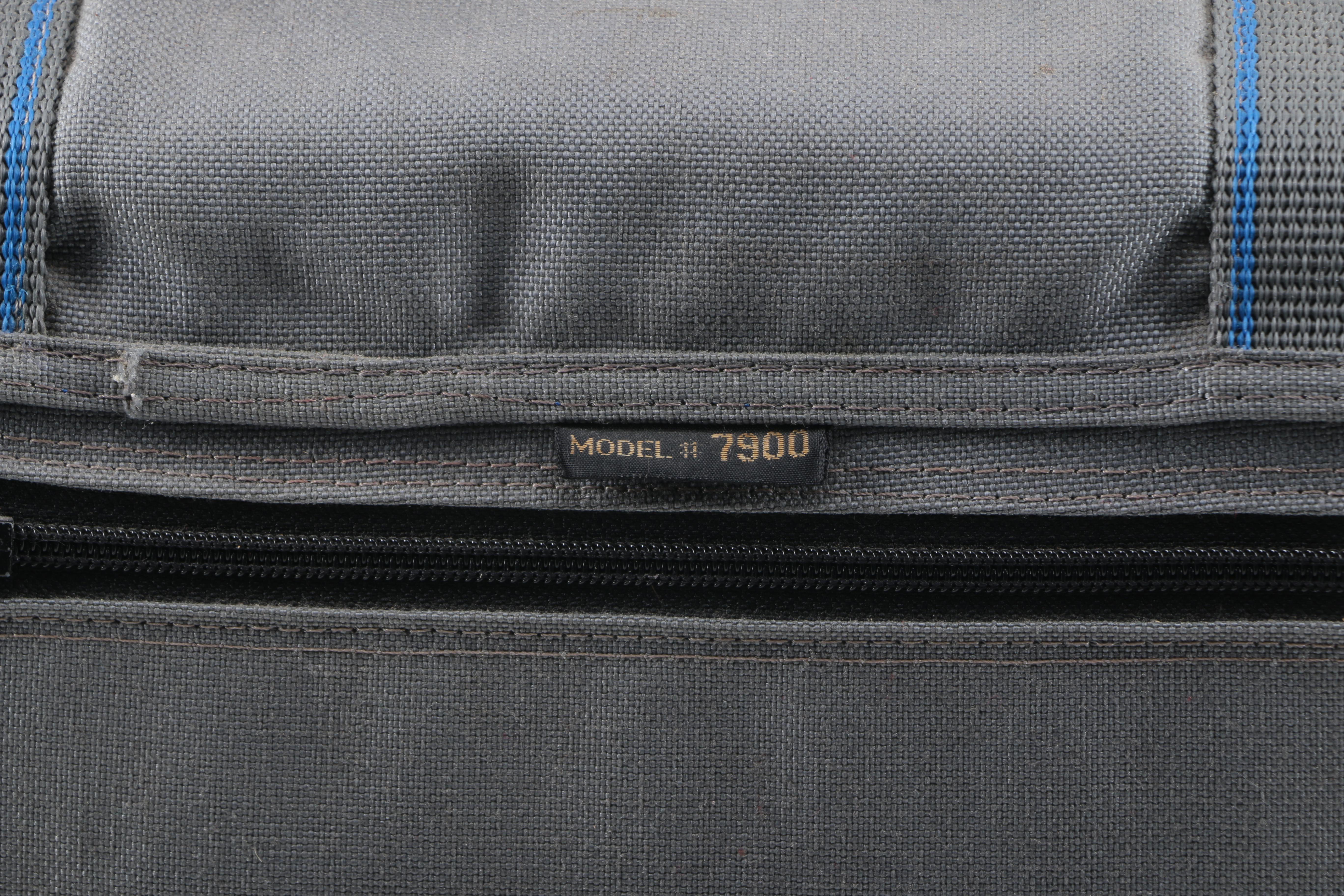 Cullmann Model 7900 Camera Bag