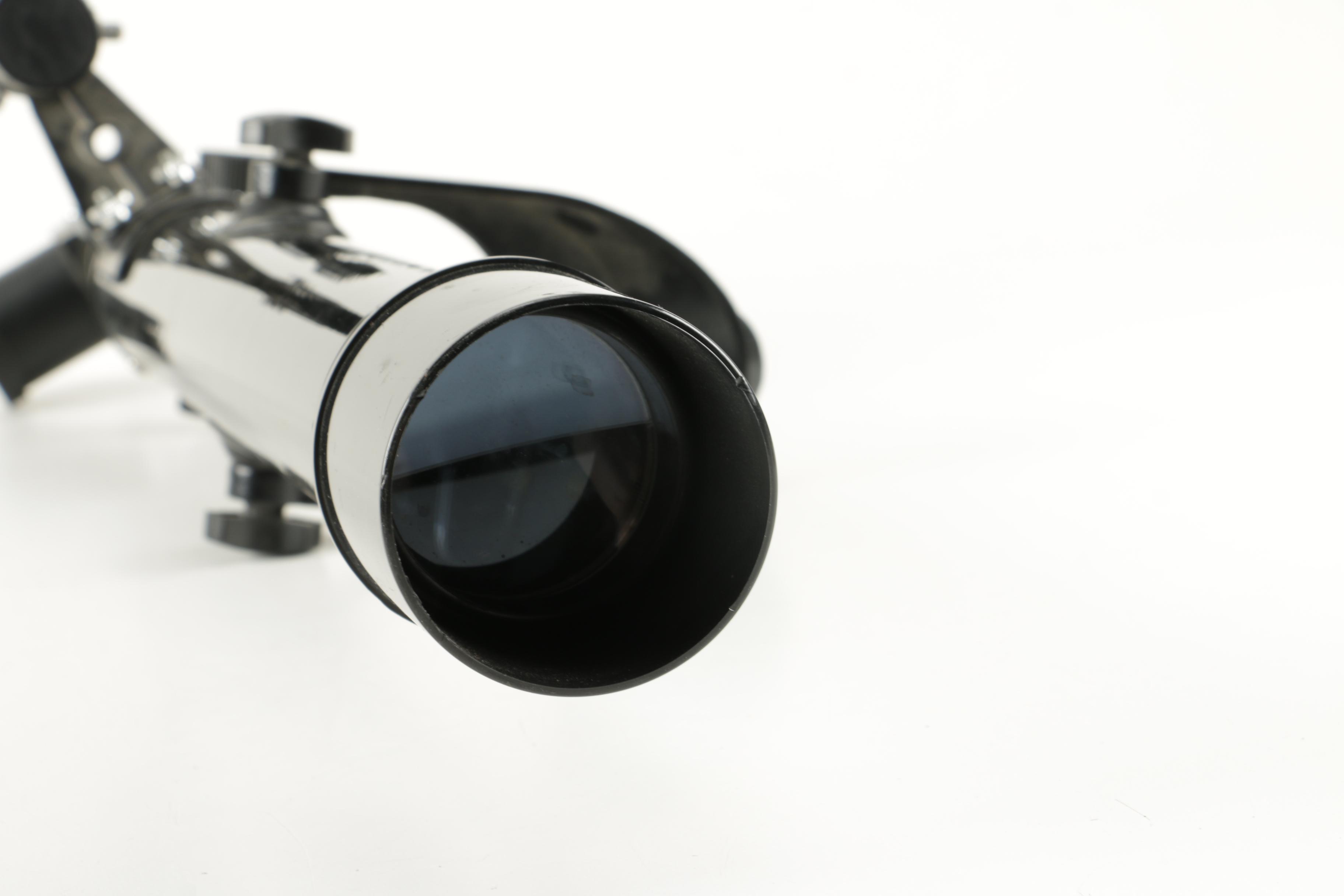 Bushnell Telescope 18-1561 With Tripod Stand