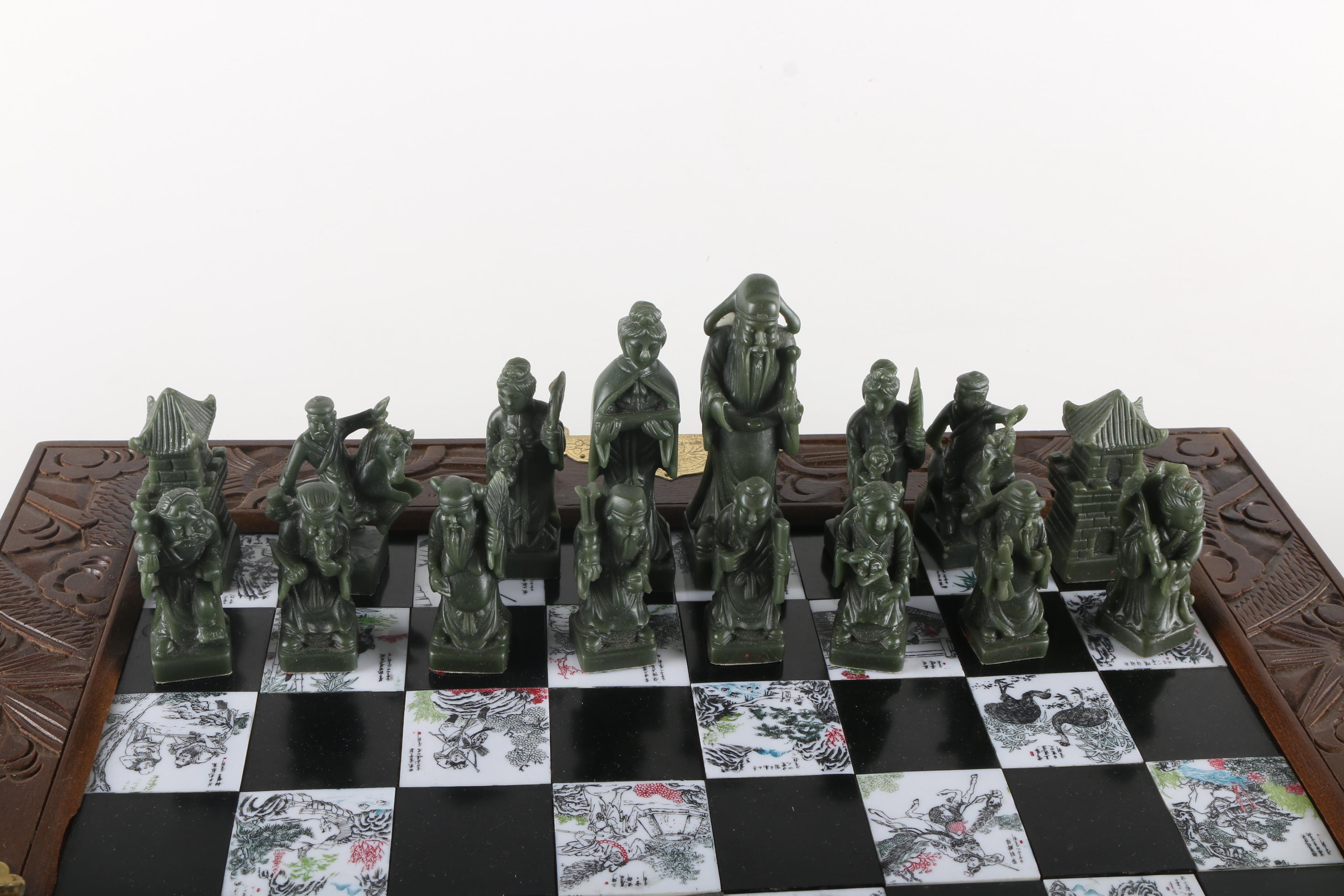 Vintage Chinese Chess Set