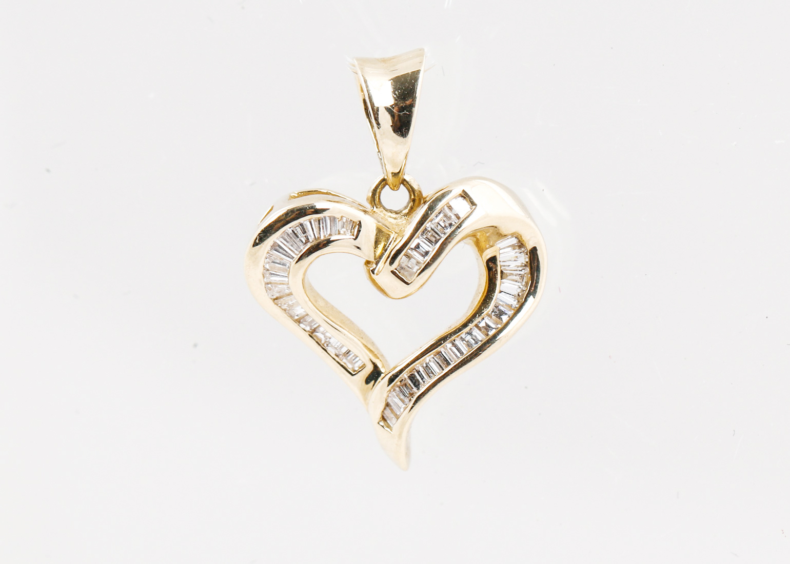 14K Yellow Gold Diamond Heart Pendant