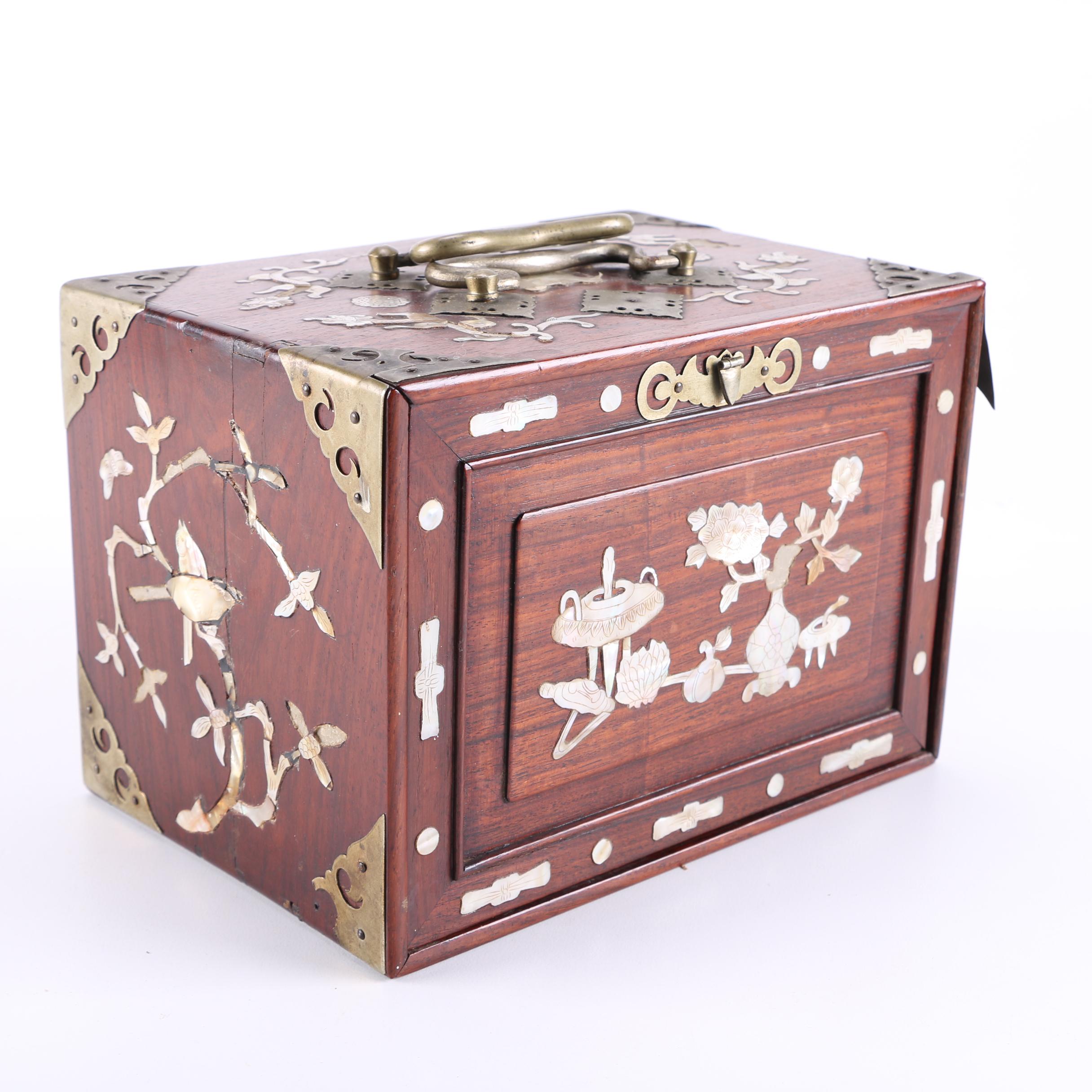 Vintage Mahjong Game Set