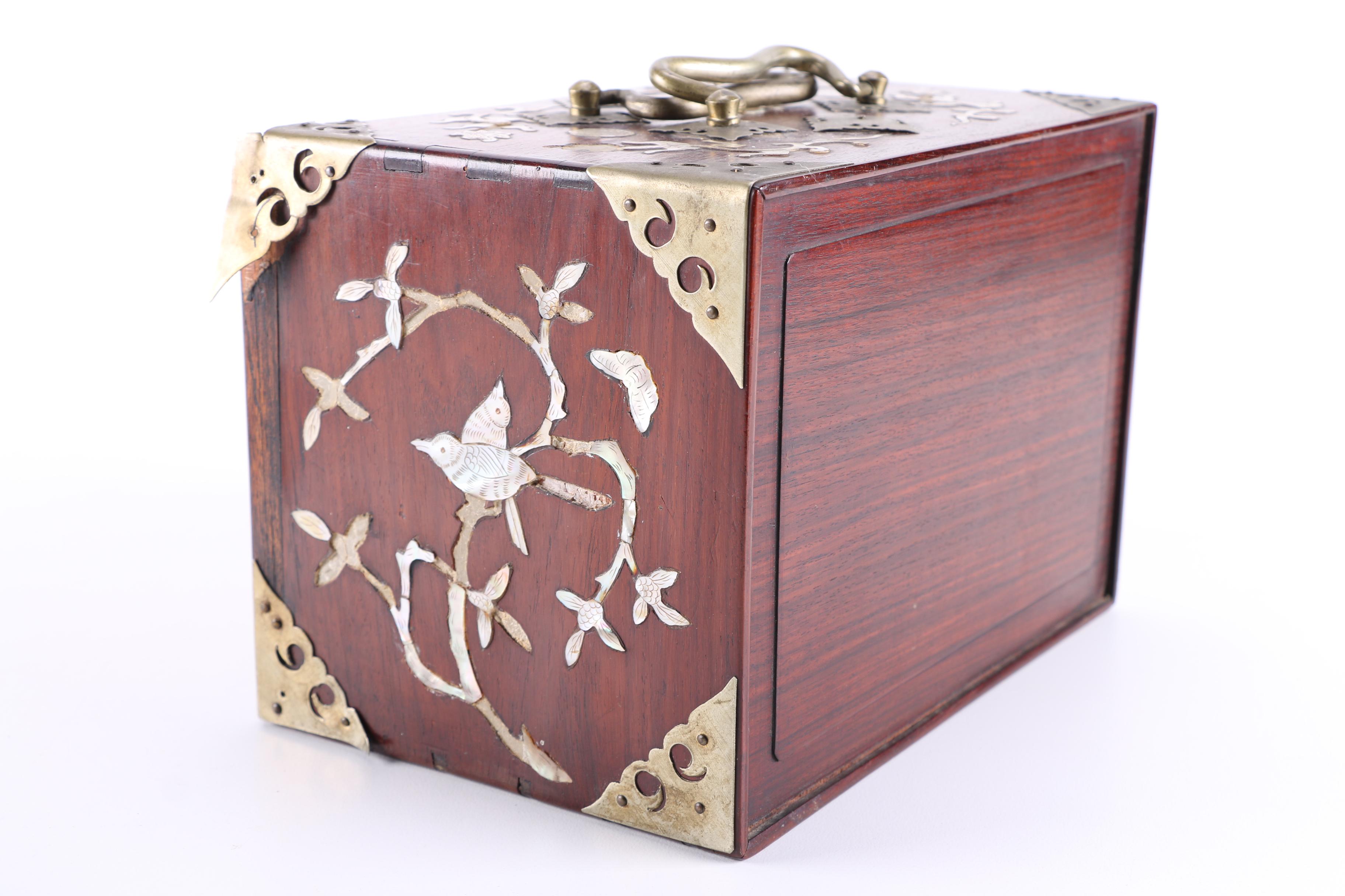 Vintage Mahjong Game Set