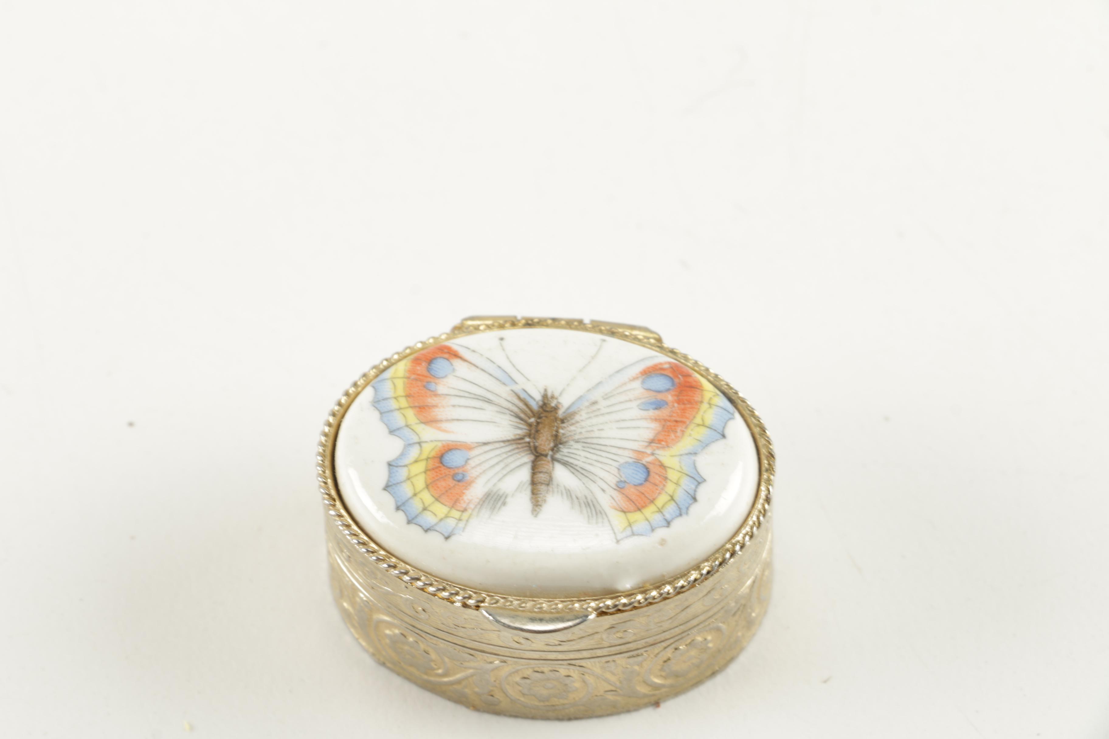 Assortment of Vanity Objects