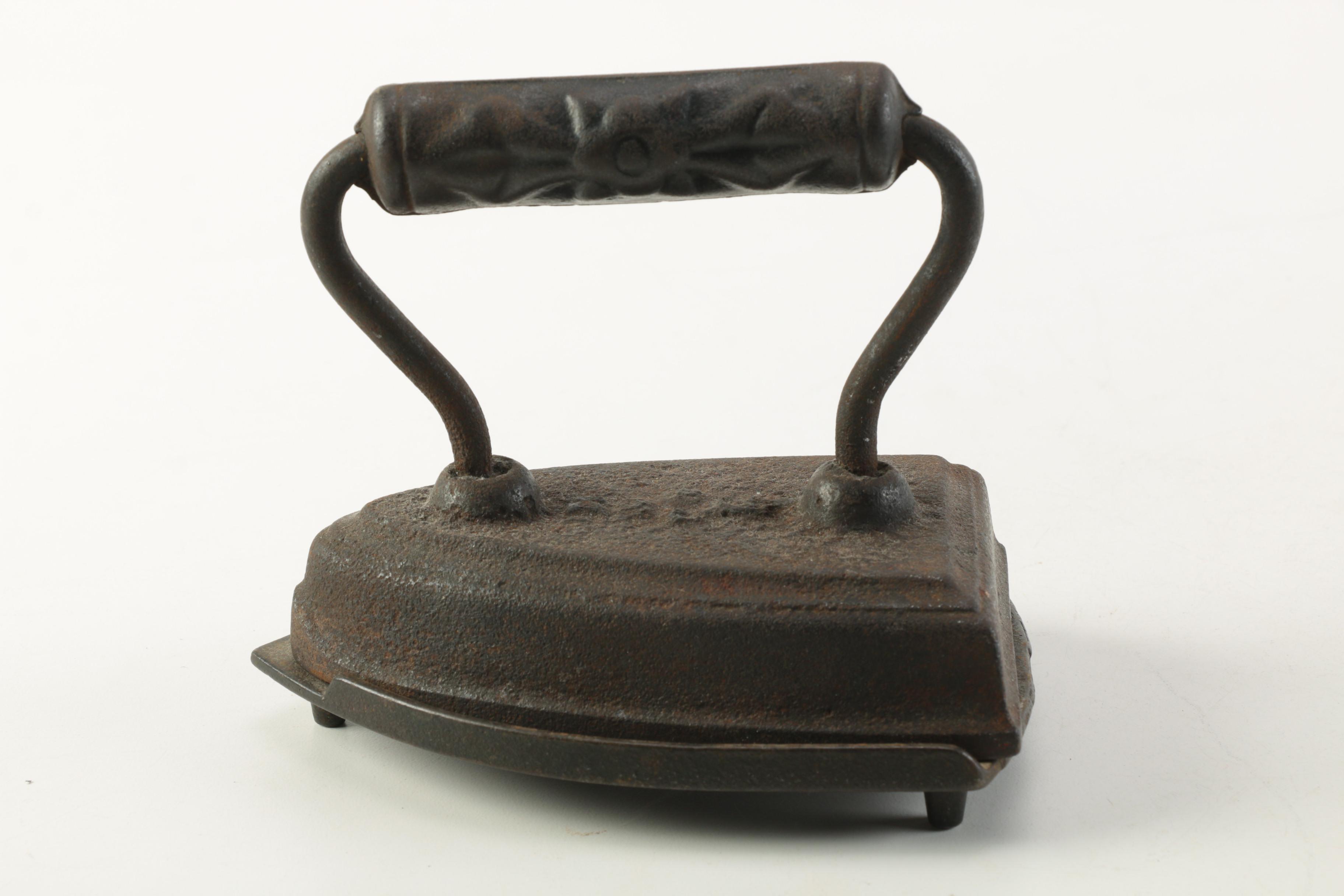 Vintage Metal Irons With Trivet Stands