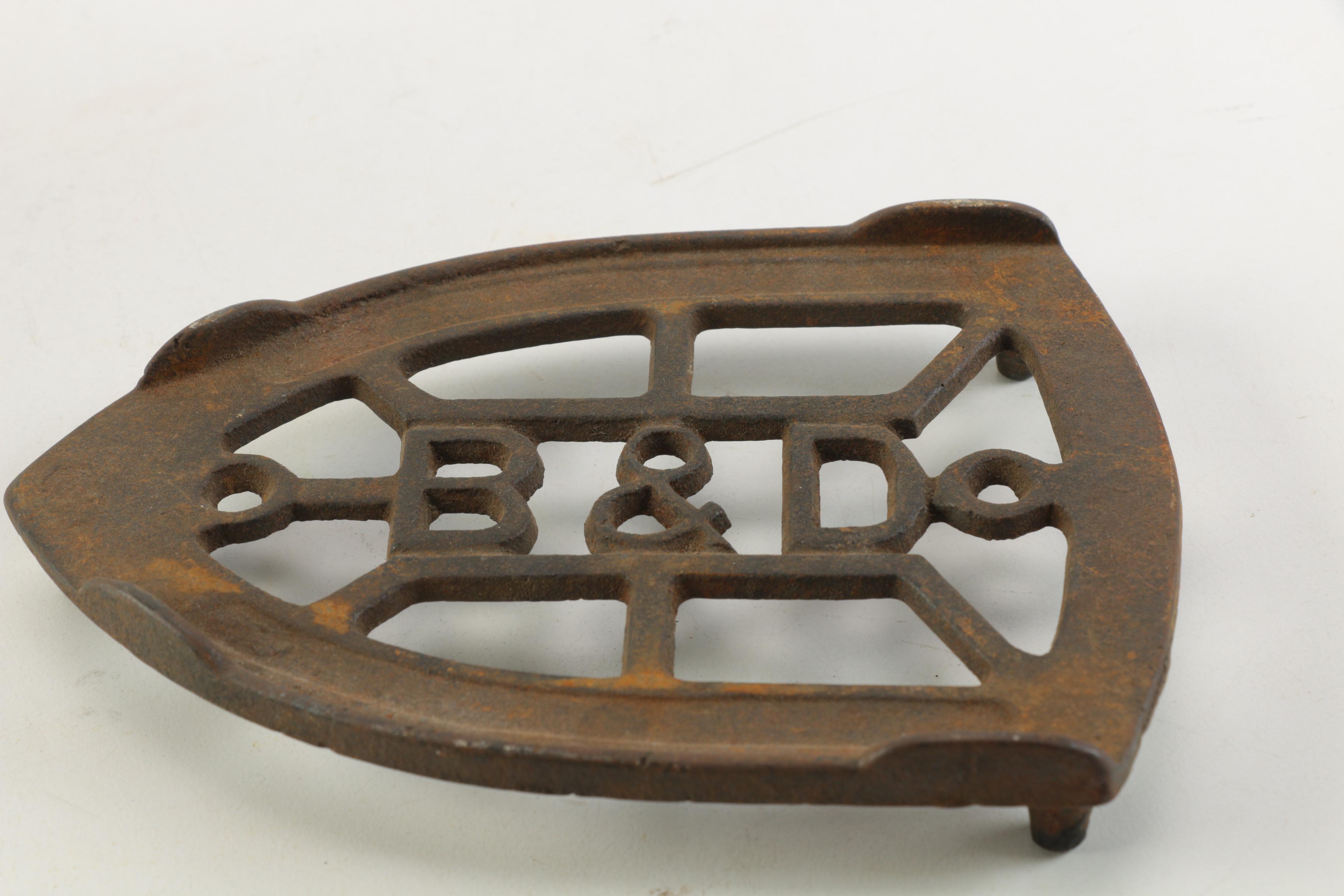 Vintage Metal Irons With Trivet Stands