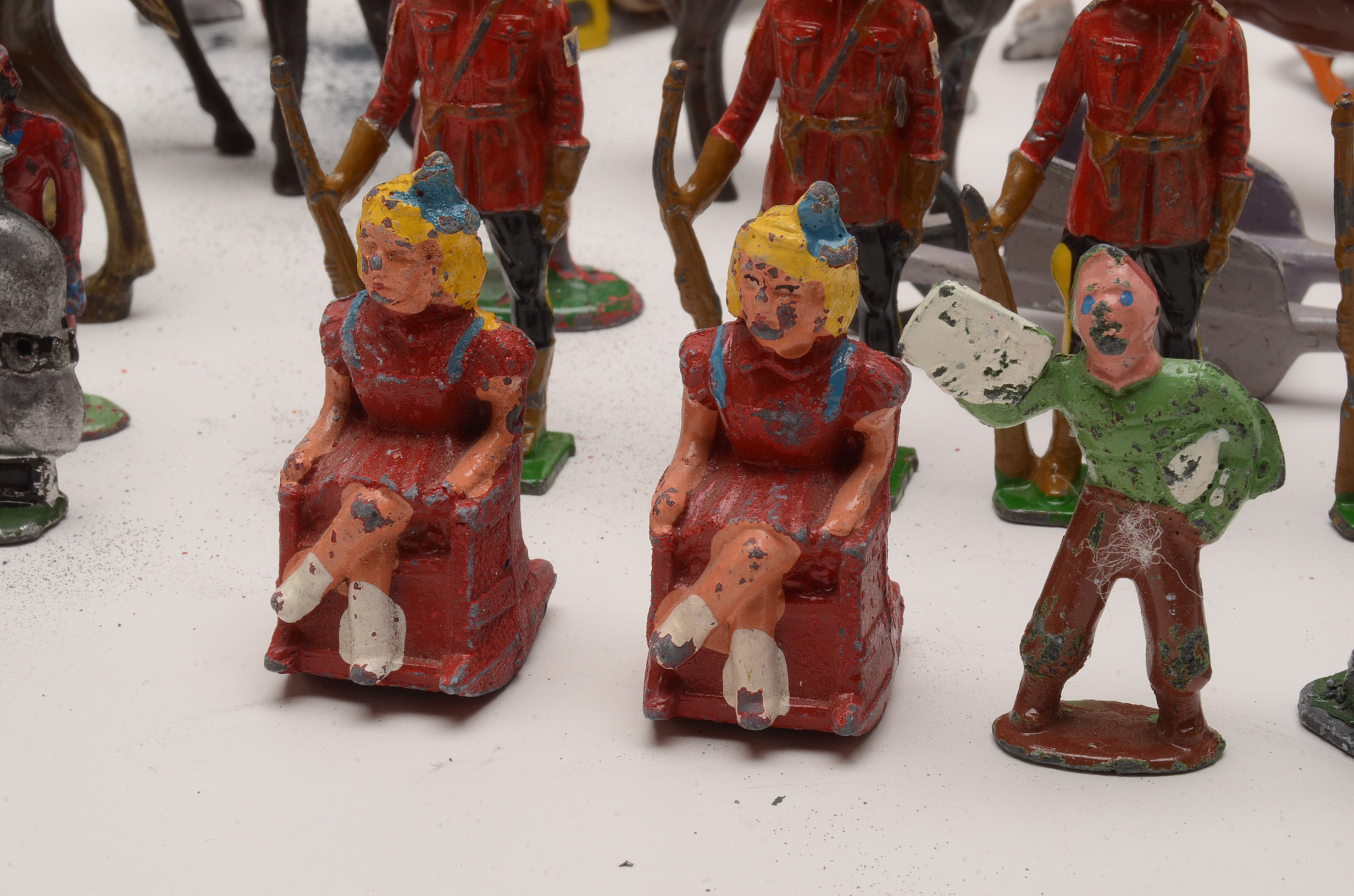 Mixed Assortment of Vintage Painted Lead Figures