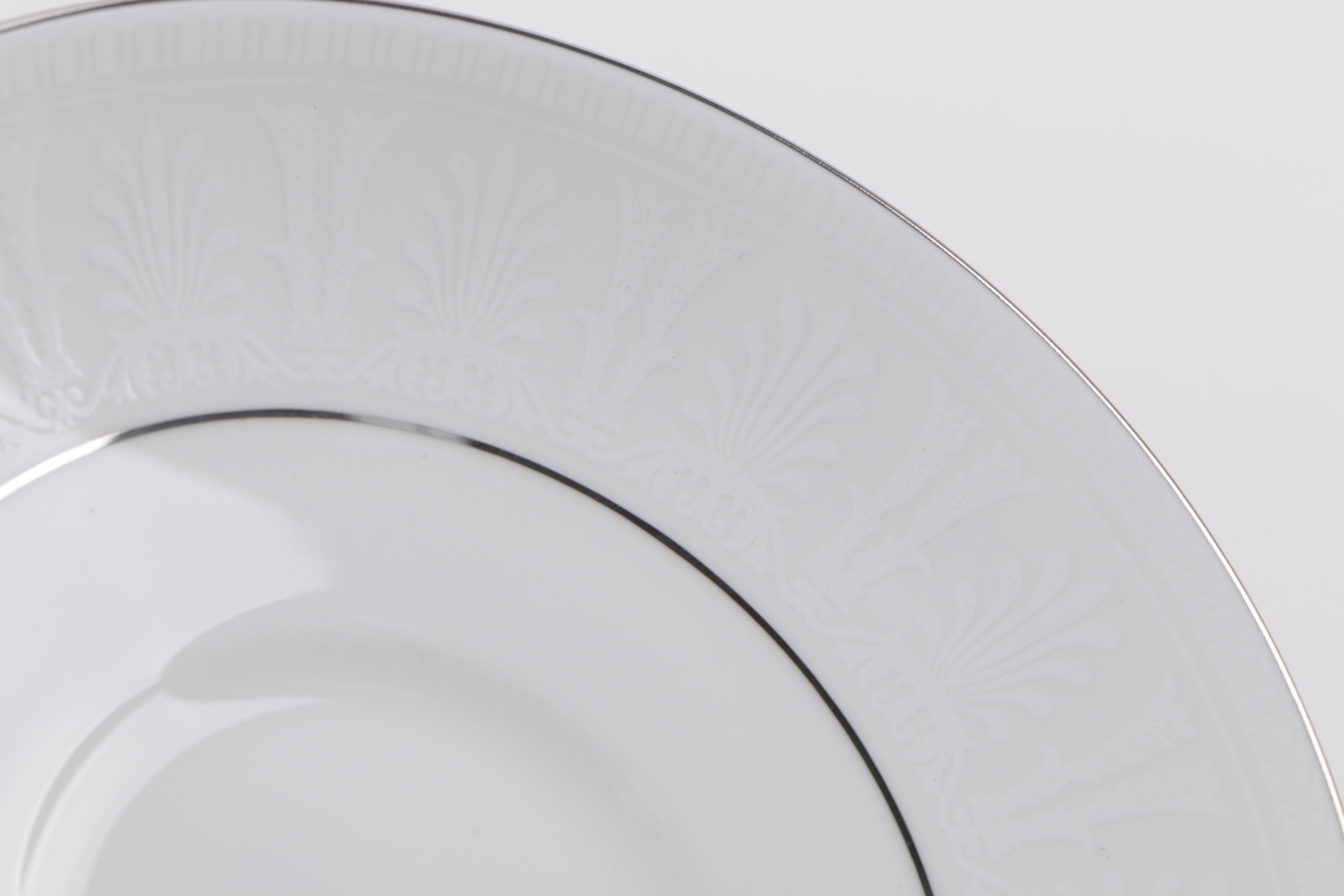 Wedgwood "Millennium Beresford 2000" Bone China Dinner Service