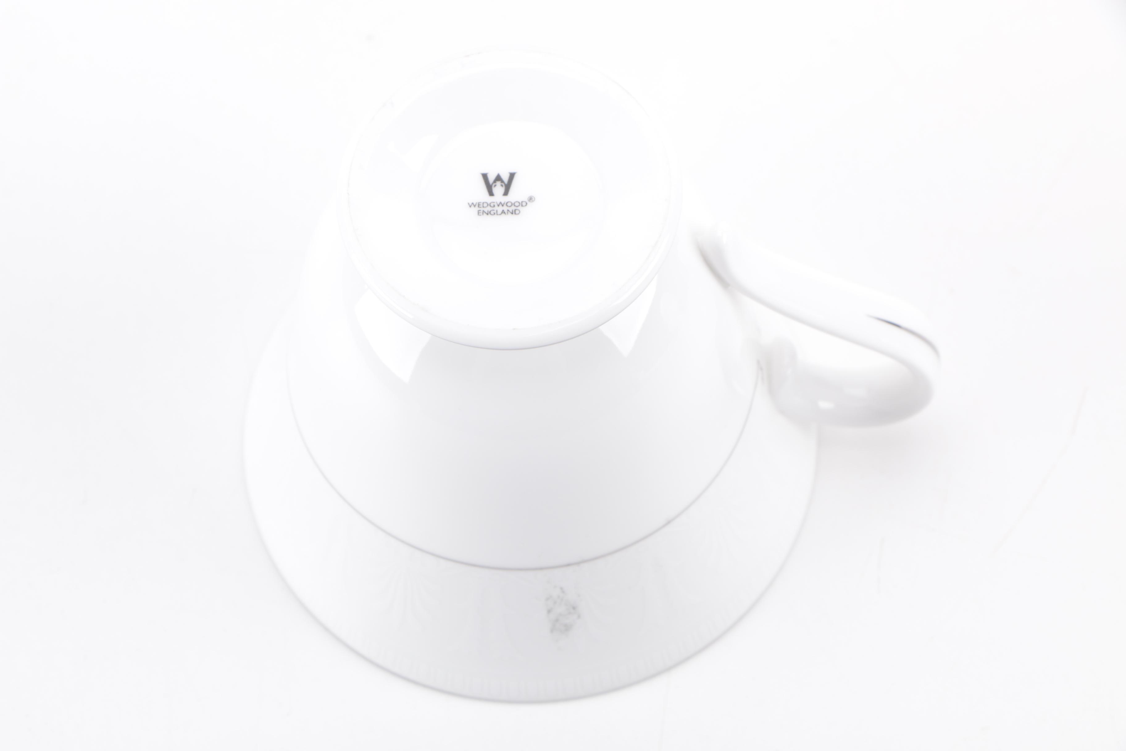 Wedgwood "Millennium Beresford 2000" Bone China Dinner Service