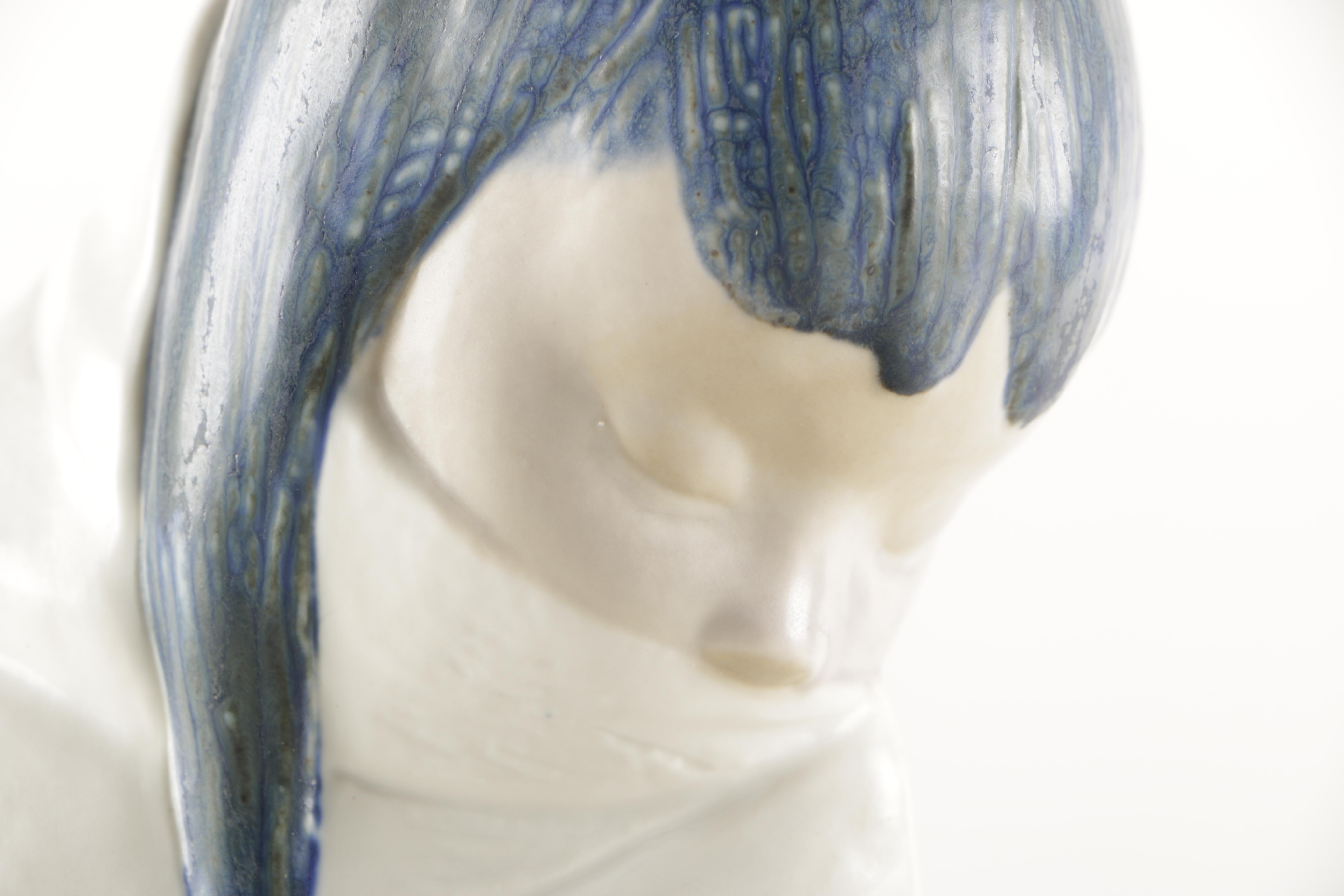 Lladro Porcelain Figure of a Seated Girl