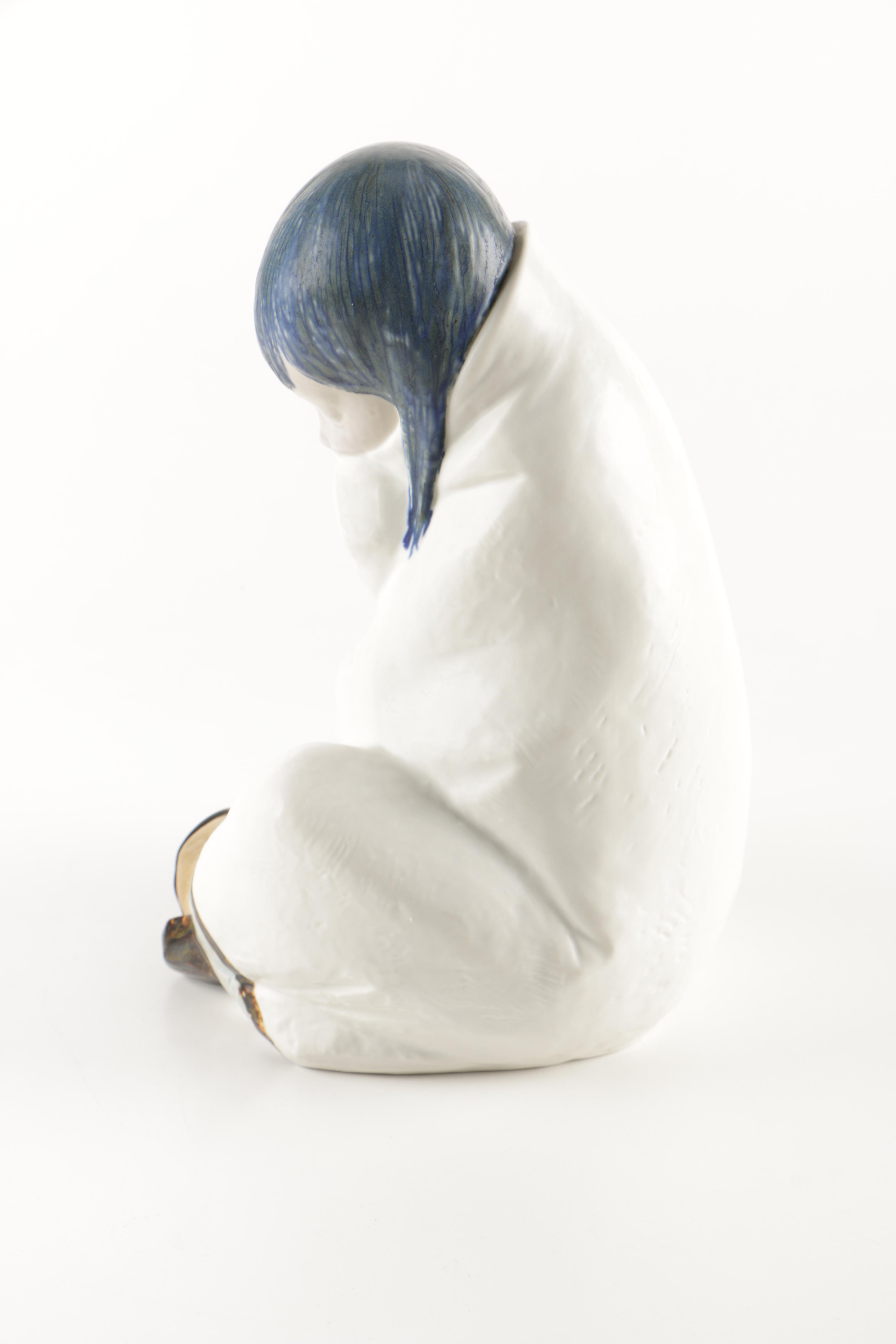 Lladro Porcelain Figure of a Seated Girl
