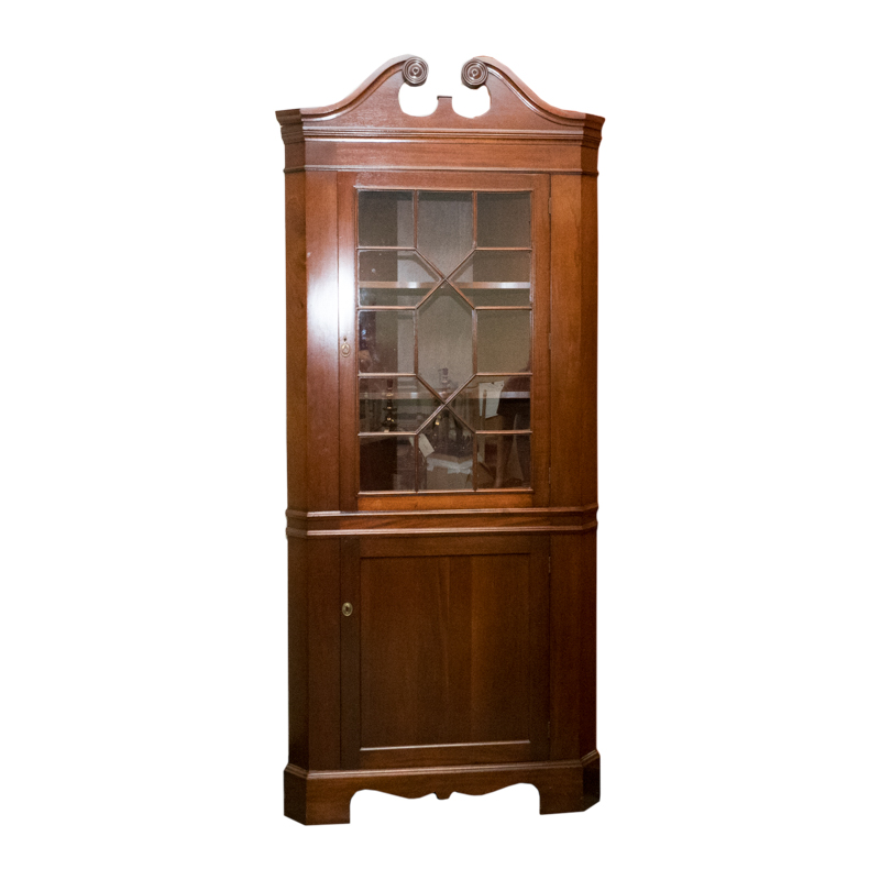 Traditional Style Corner Cabinet