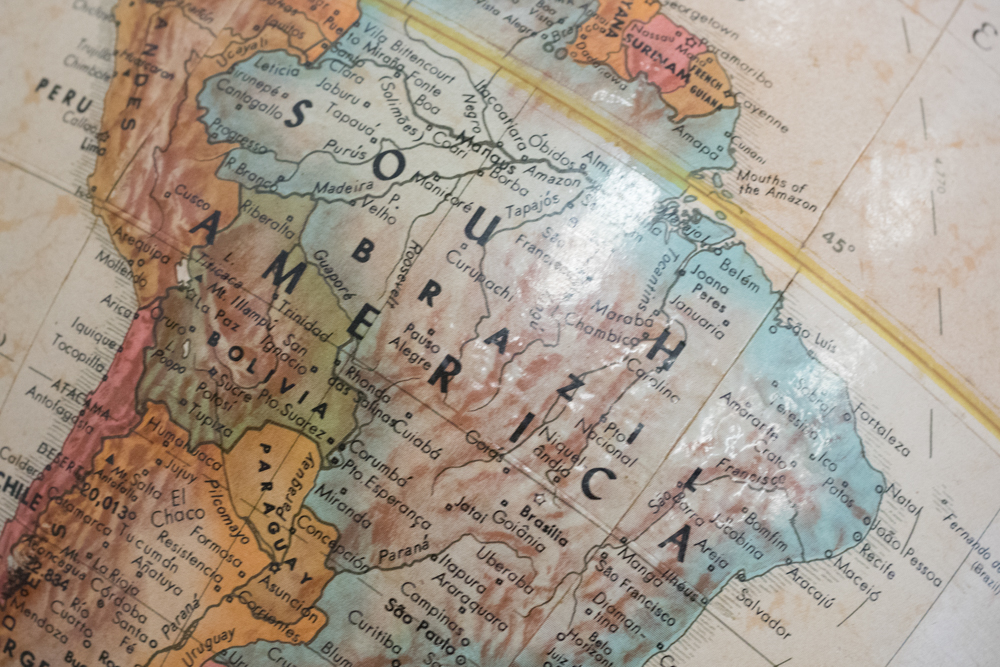 12" Globe on Bamboo Style Stand