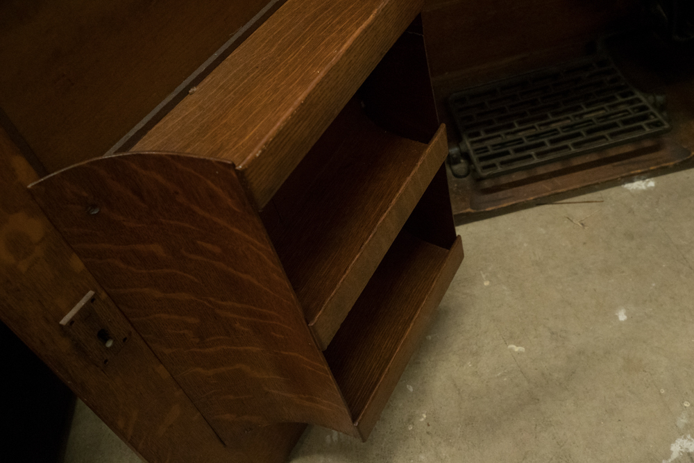 Antique Wheeler & Wilson Treadle Sewing Machine and Cabinet