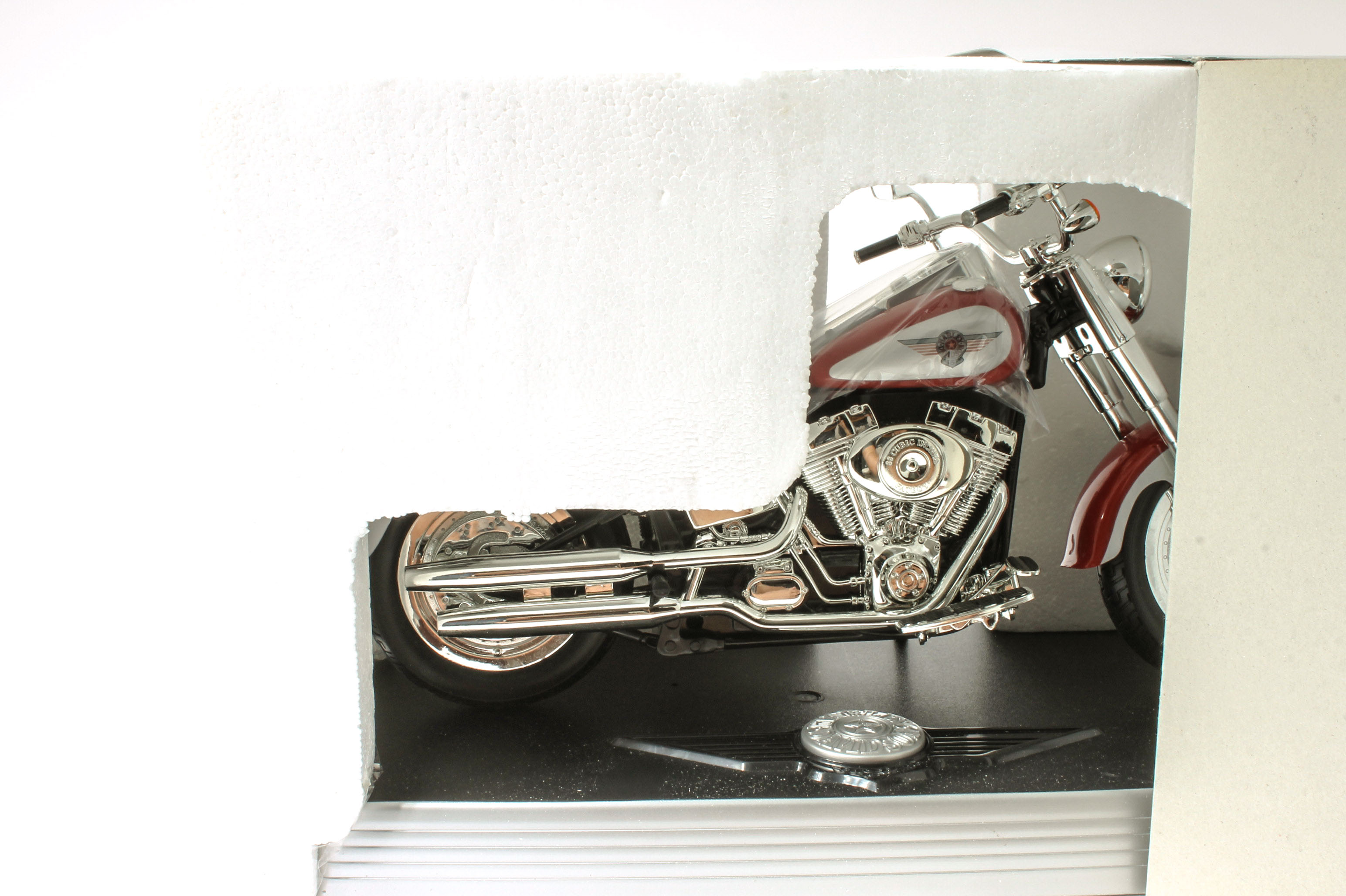 Harley-Davidson Lamp and Telephone
