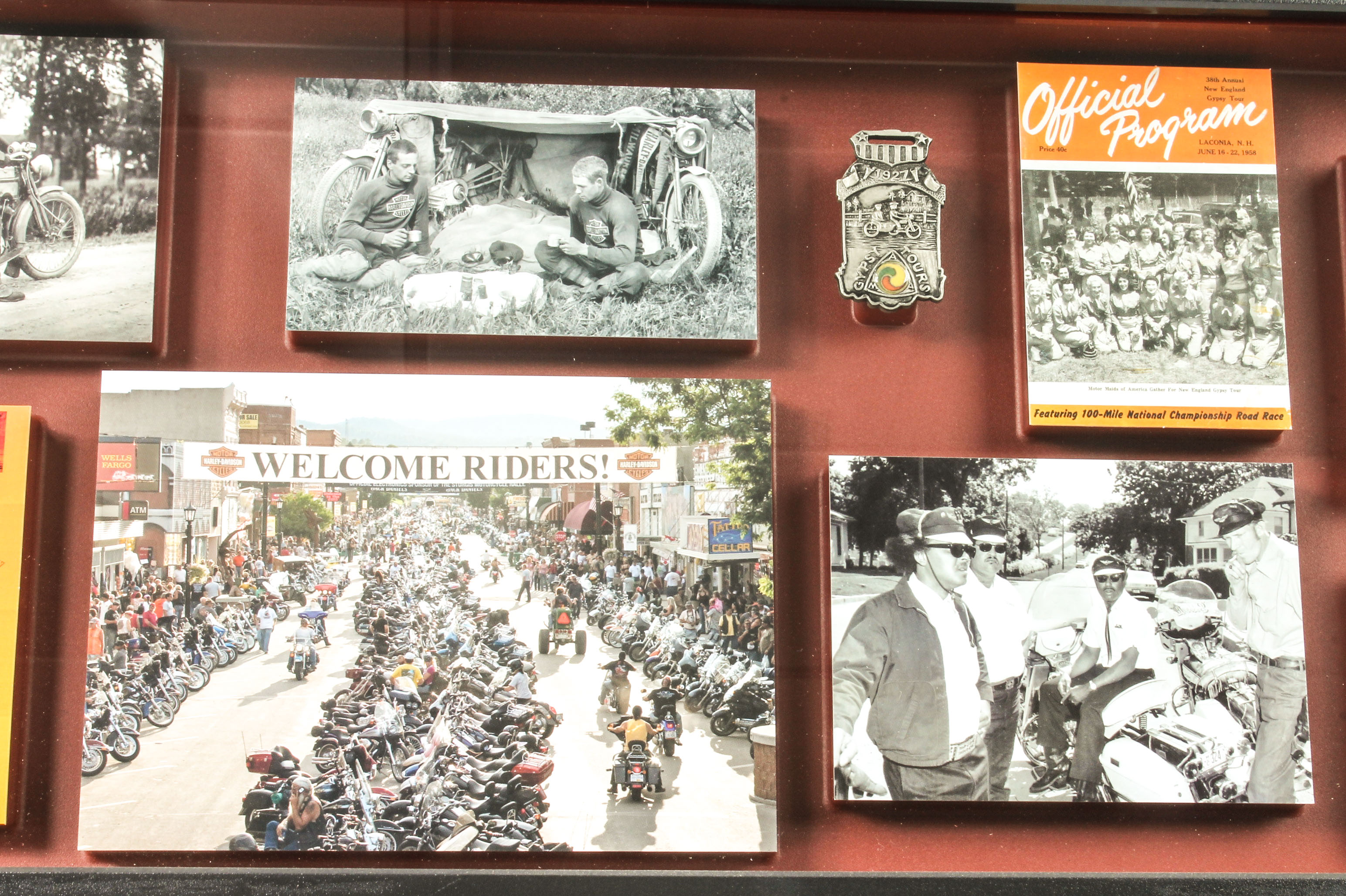 Harley-Davidson Holiday Collector Displays