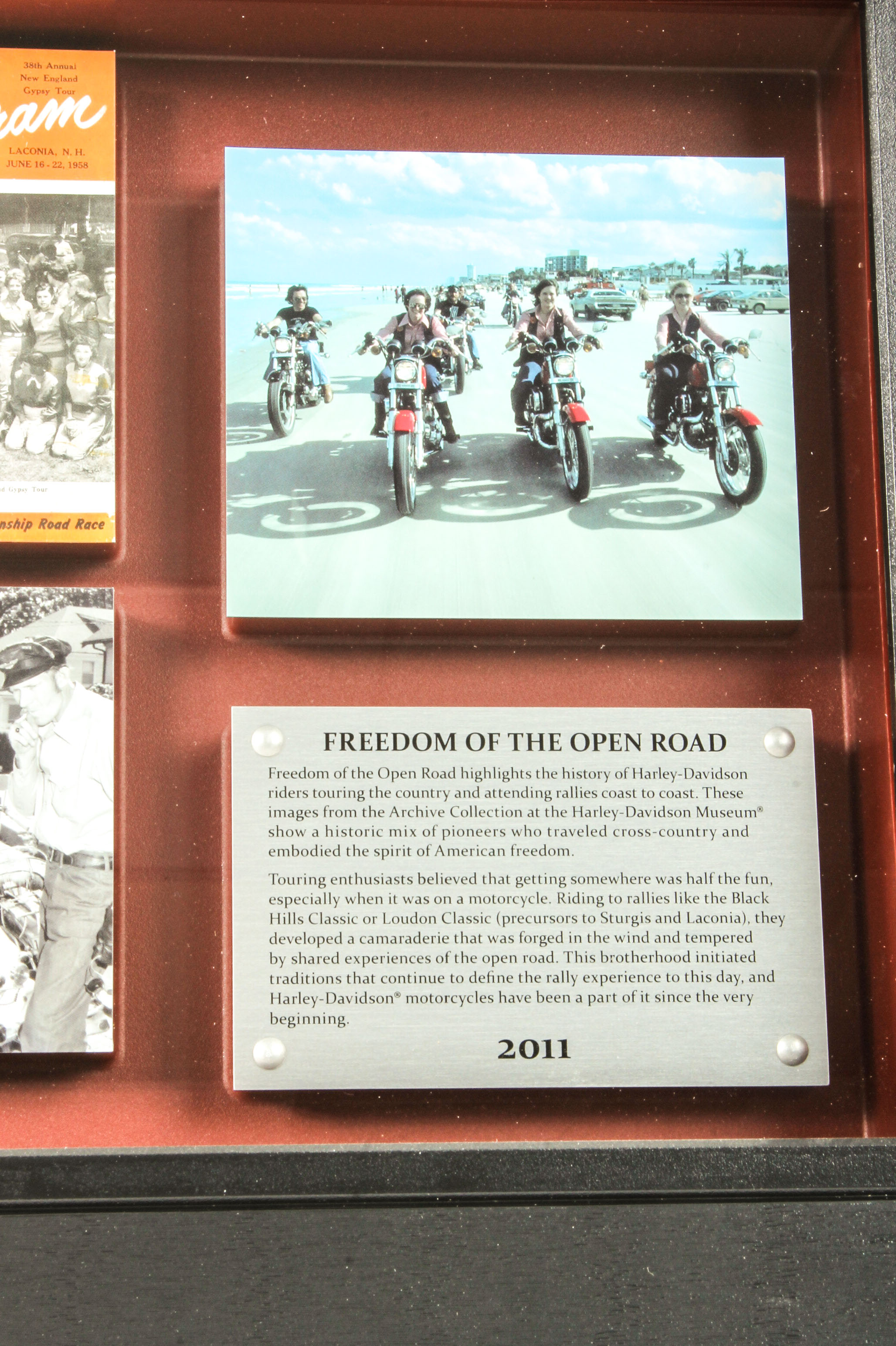 Harley-Davidson Holiday Collector Displays