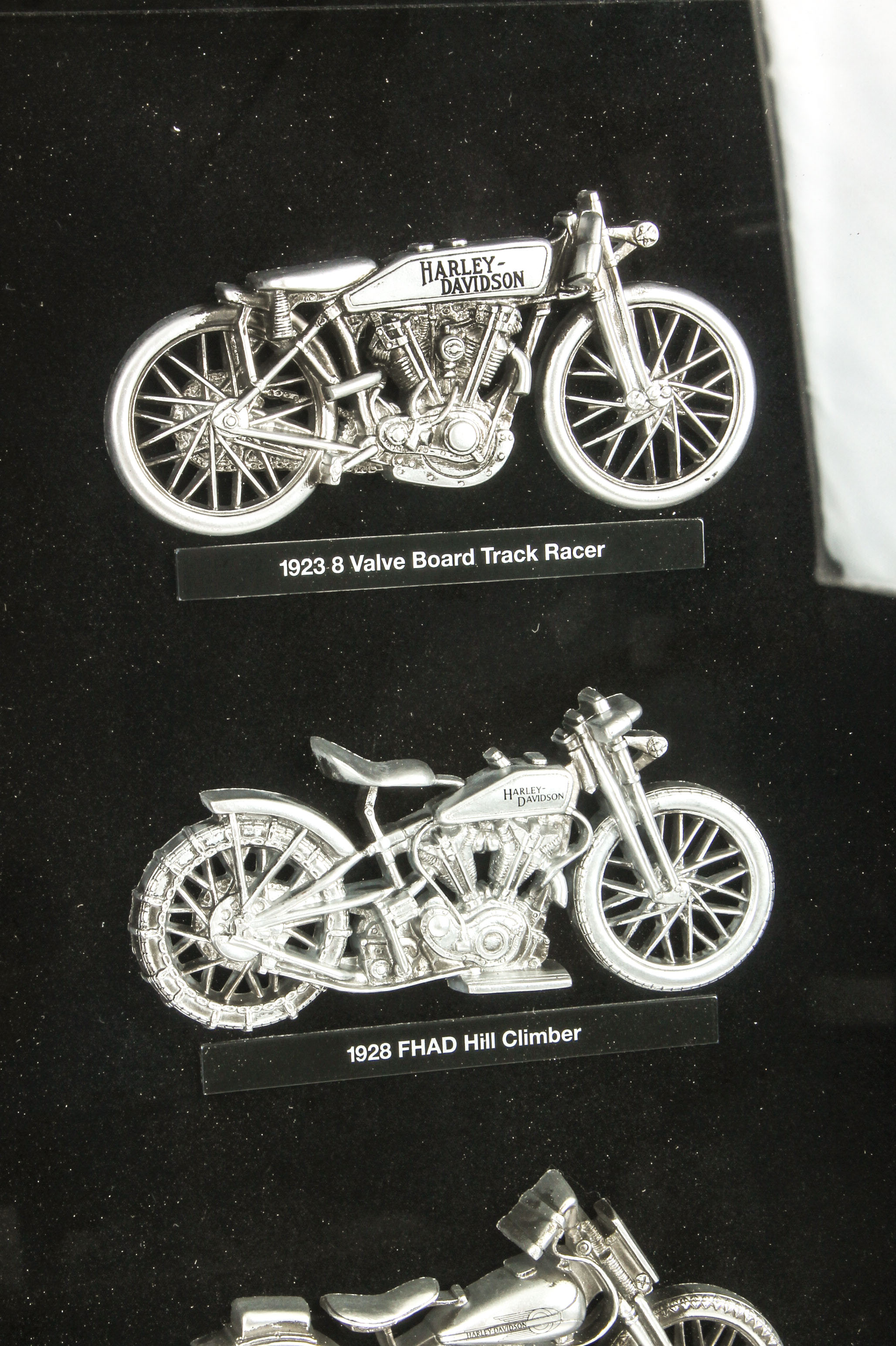 Harley-Davidson Holiday Heritage Collection Sets